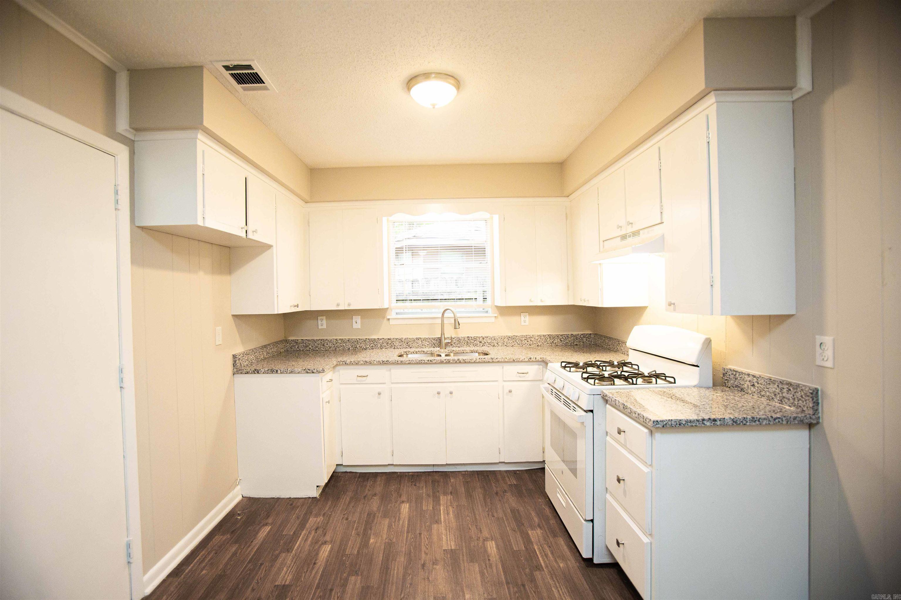 Stone Gate - Residential Lease