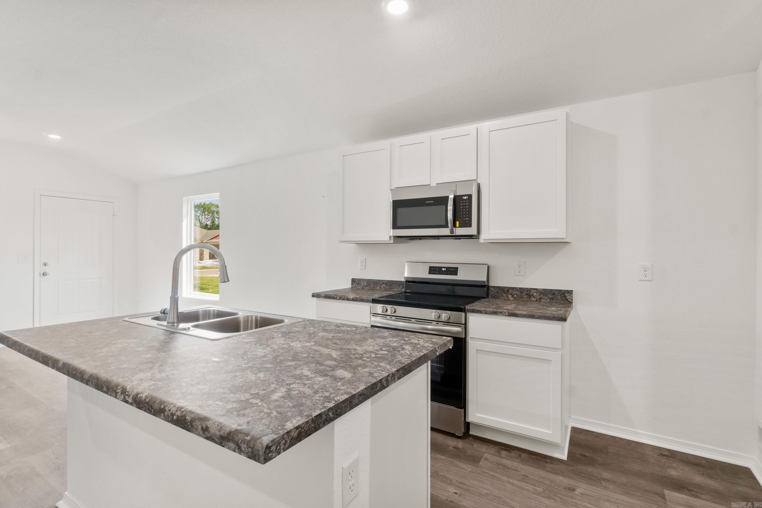 TERRENCE COVE - Residential