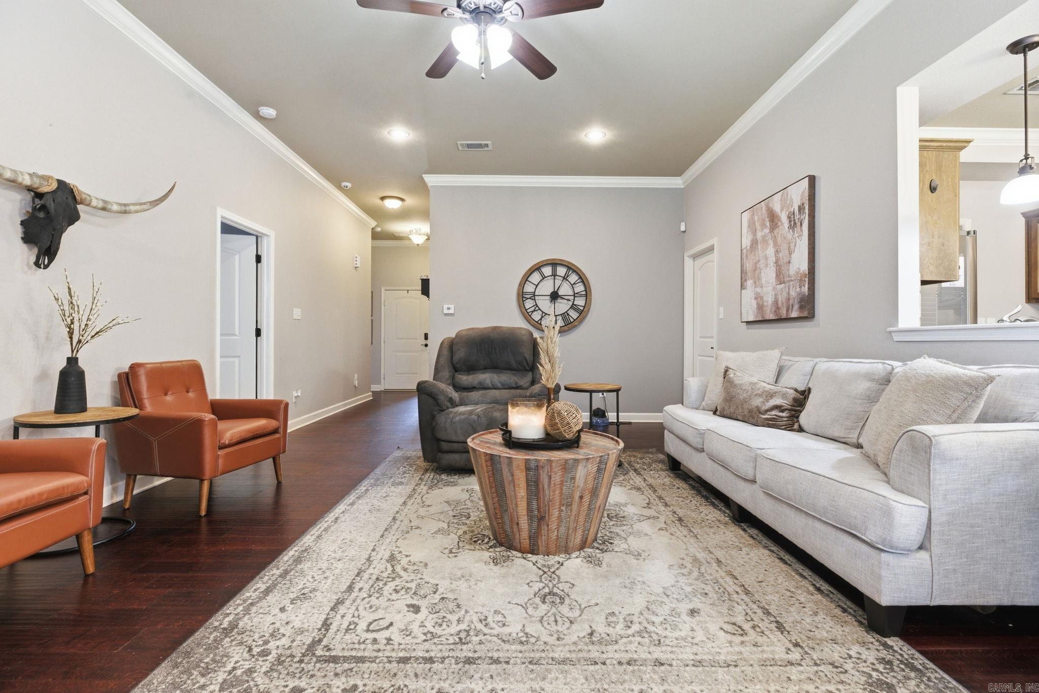 PINEWOOD ESTATES - Residential