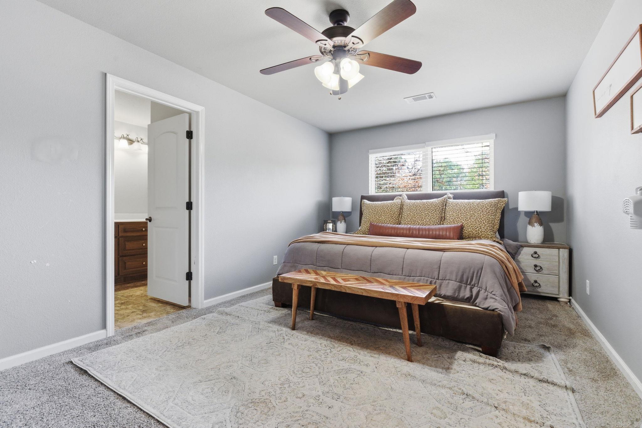 PINEWOOD ESTATES - Residential