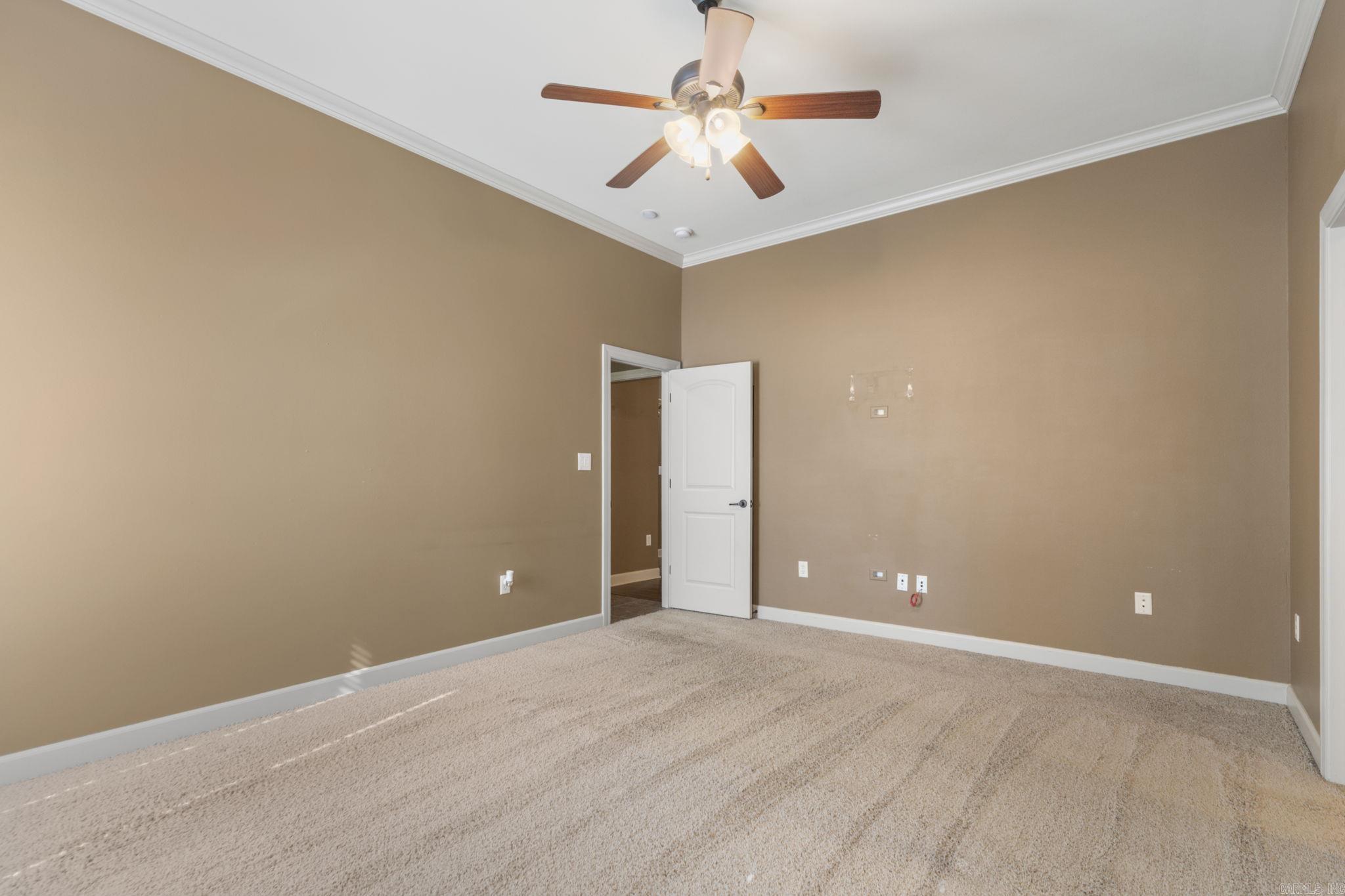 CRYSTALWOOD - Residential