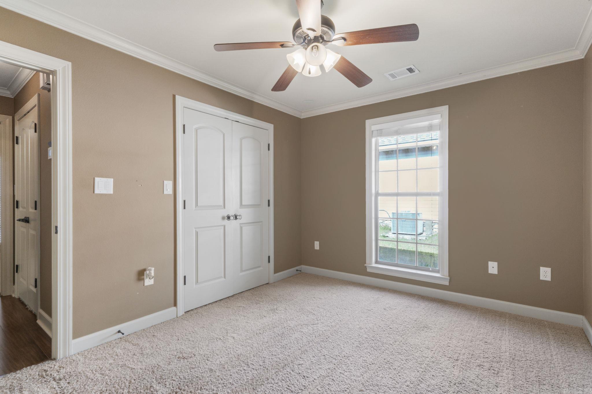 CRYSTALWOOD - Residential