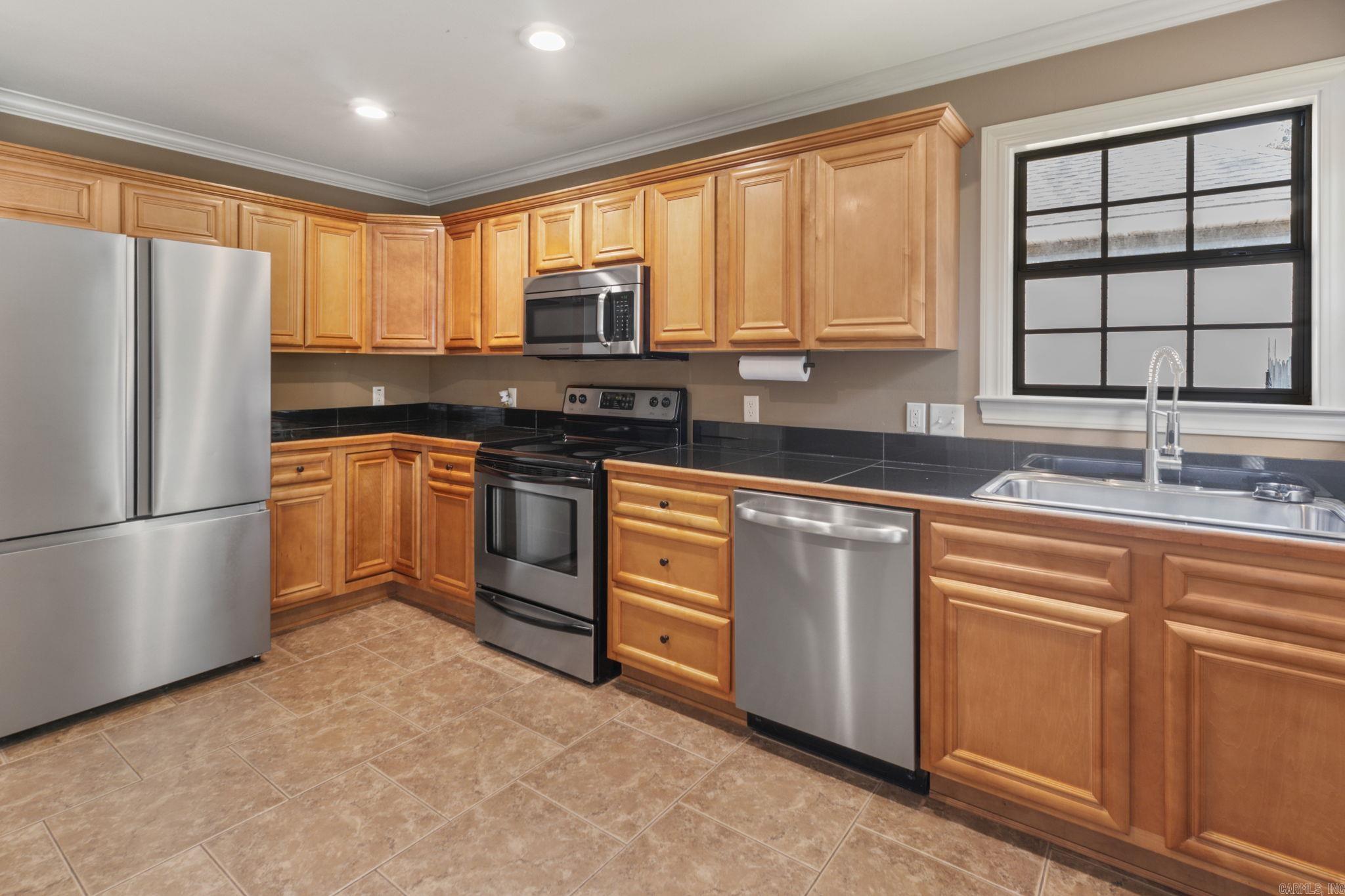 CRYSTALWOOD - Residential