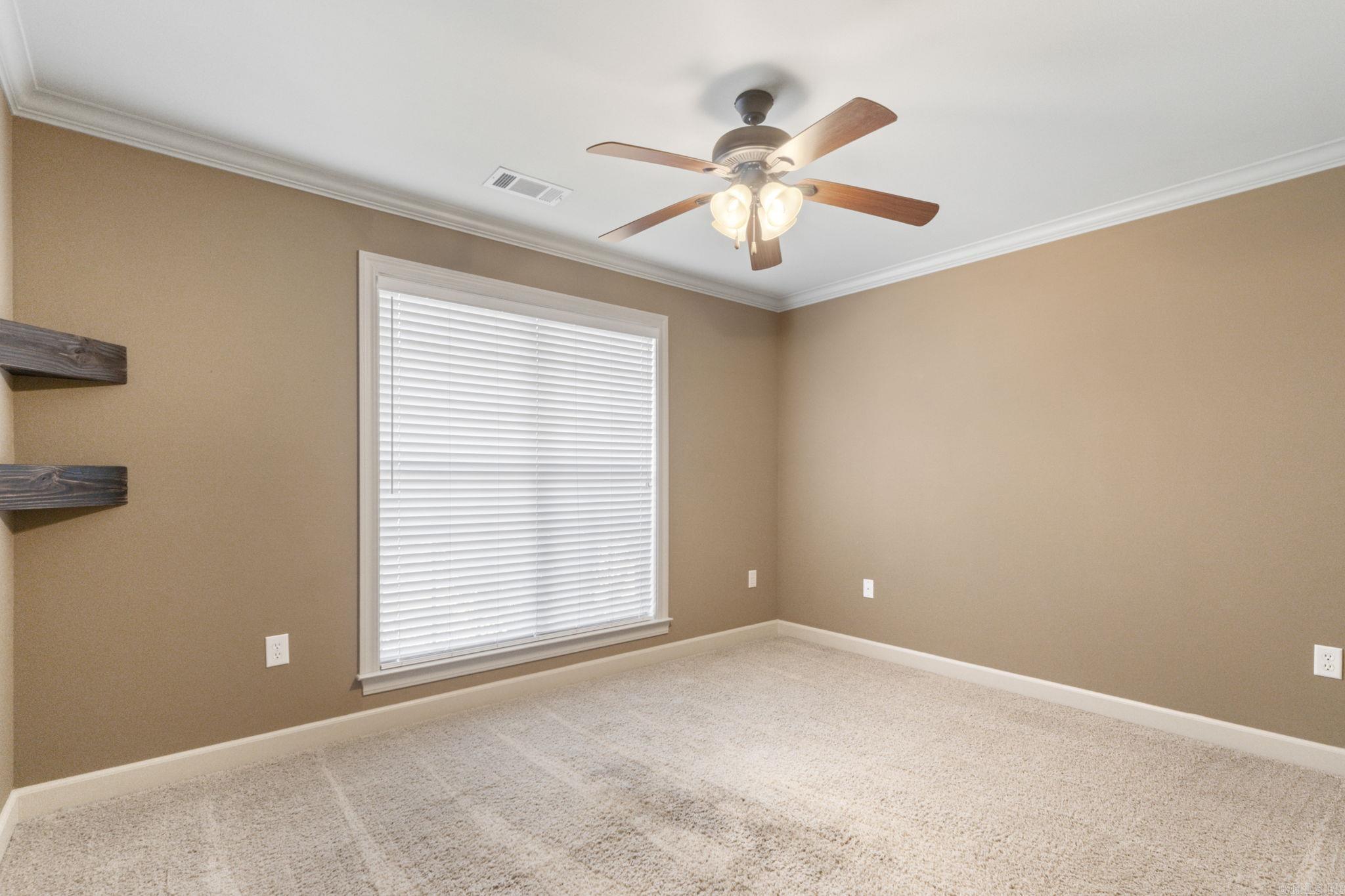 CRYSTALWOOD - Residential