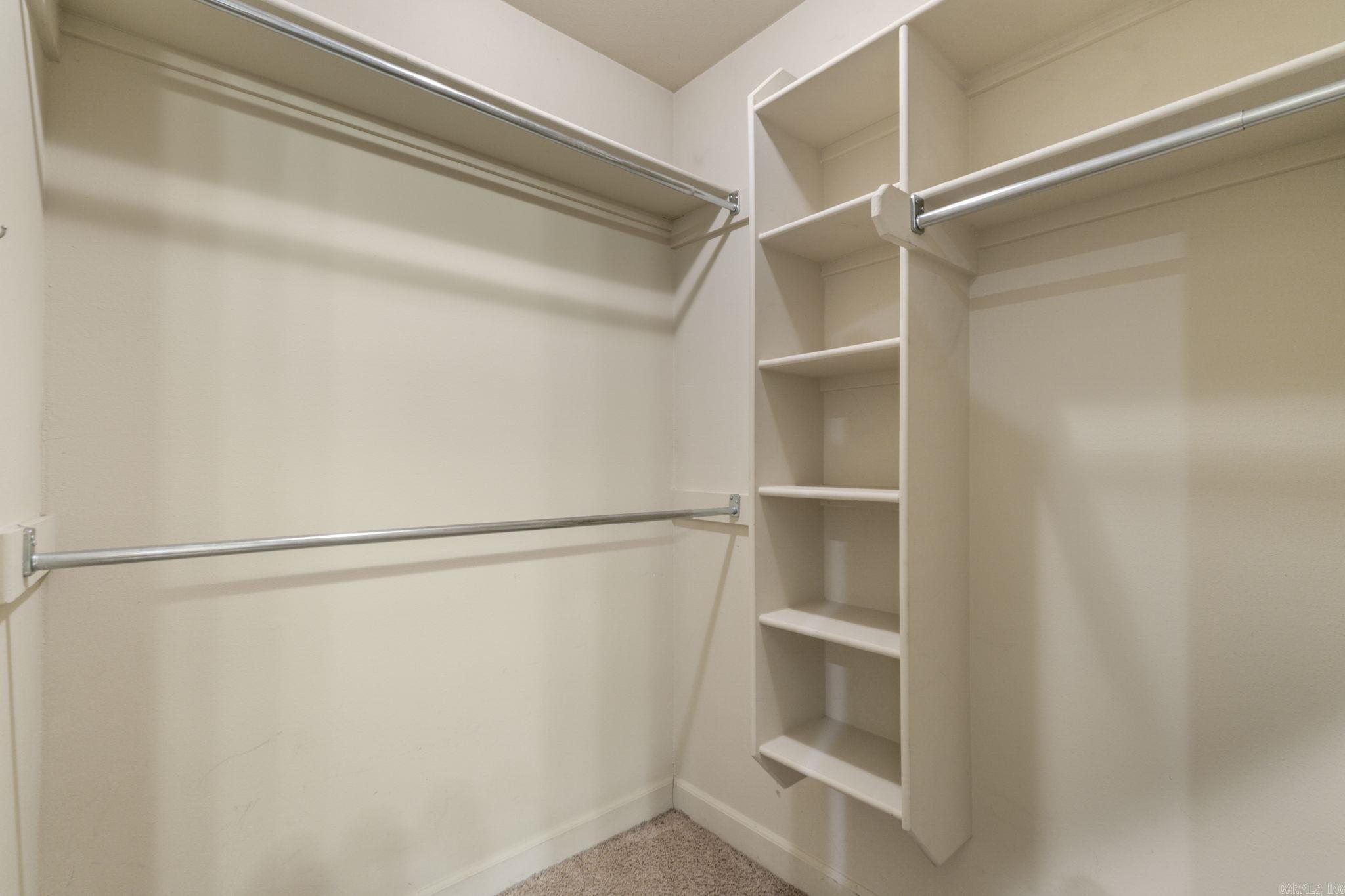 CRYSTALWOOD - Residential