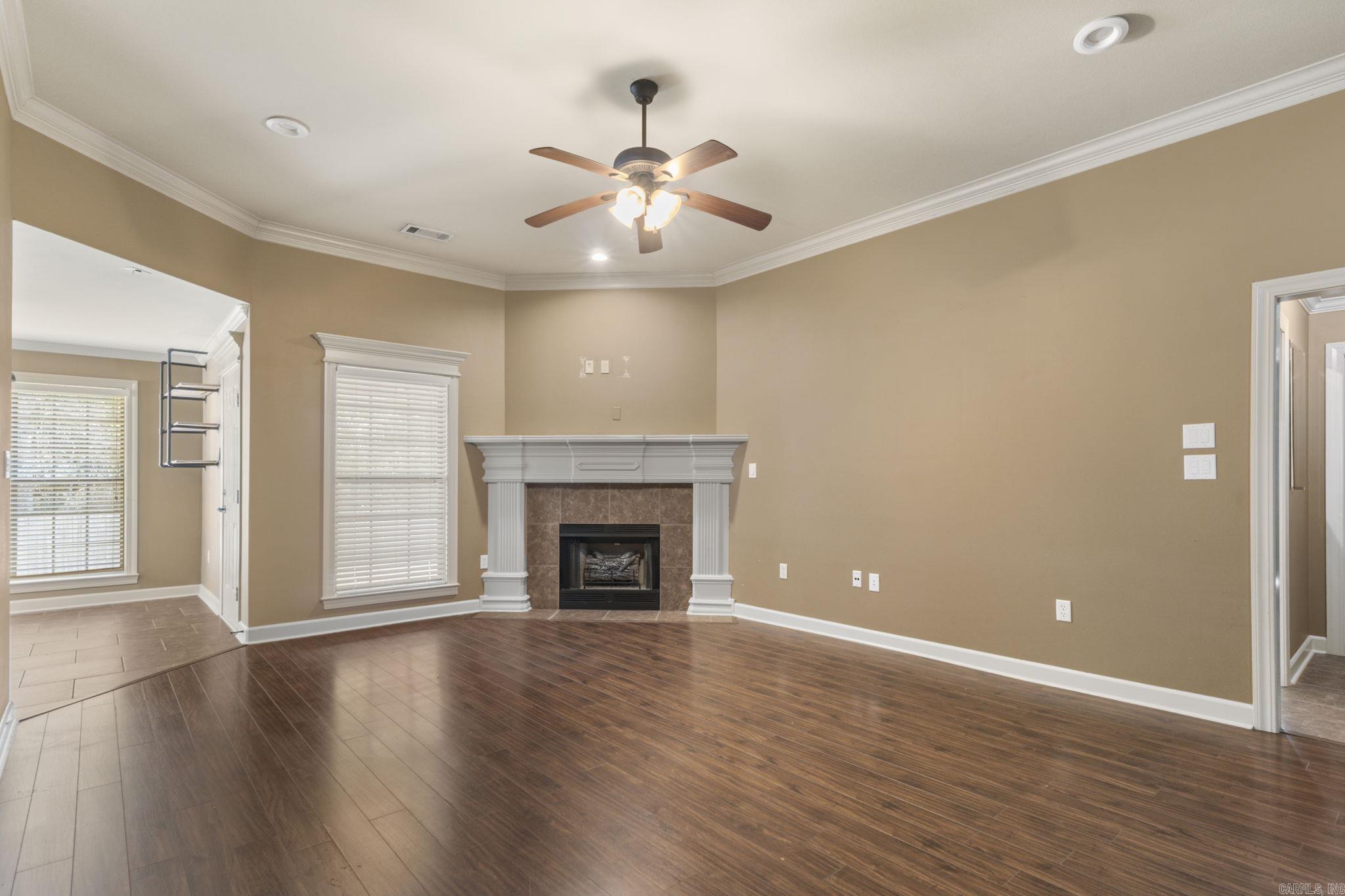 CRYSTALWOOD - Residential