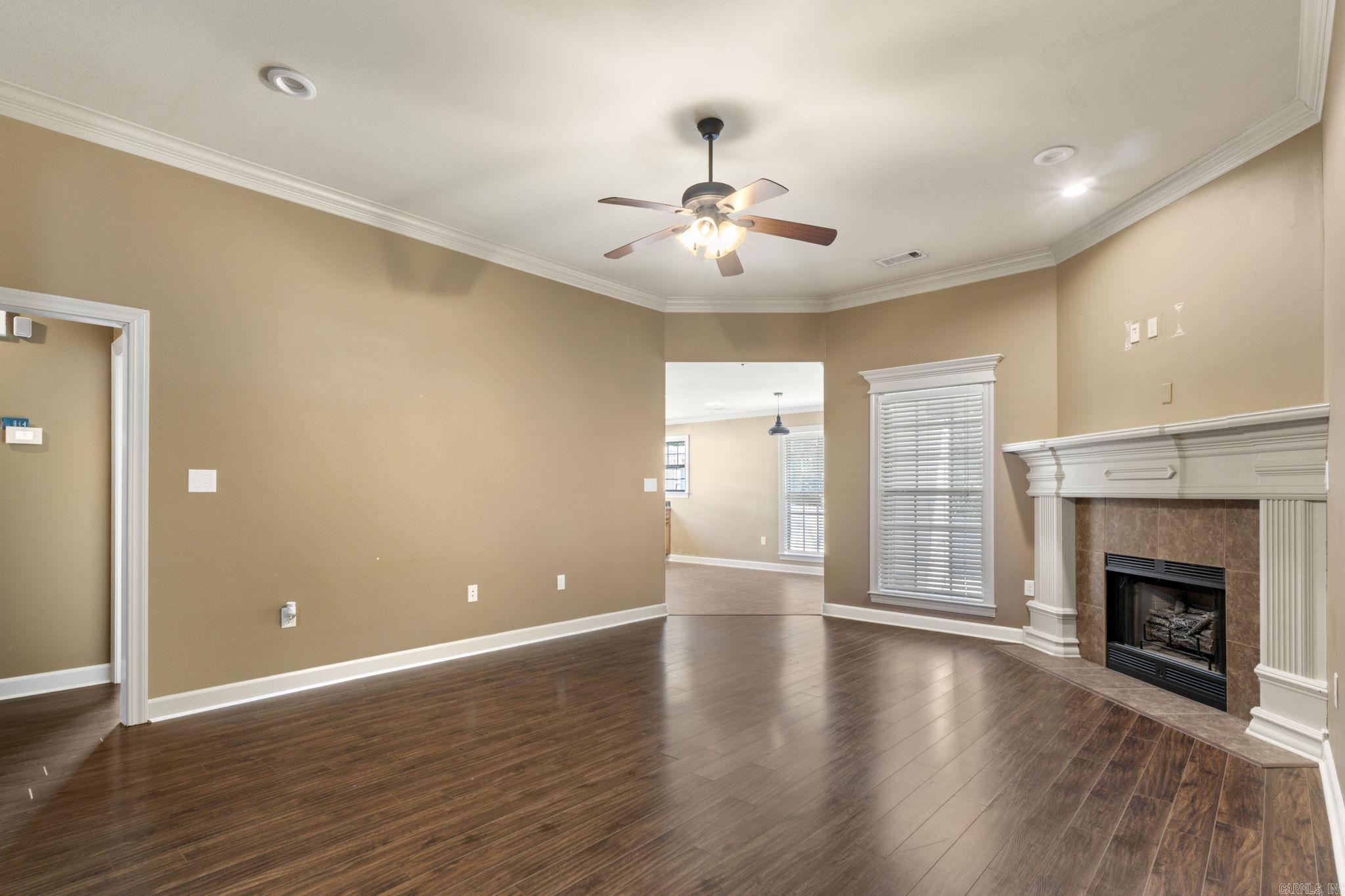 CRYSTALWOOD - Residential