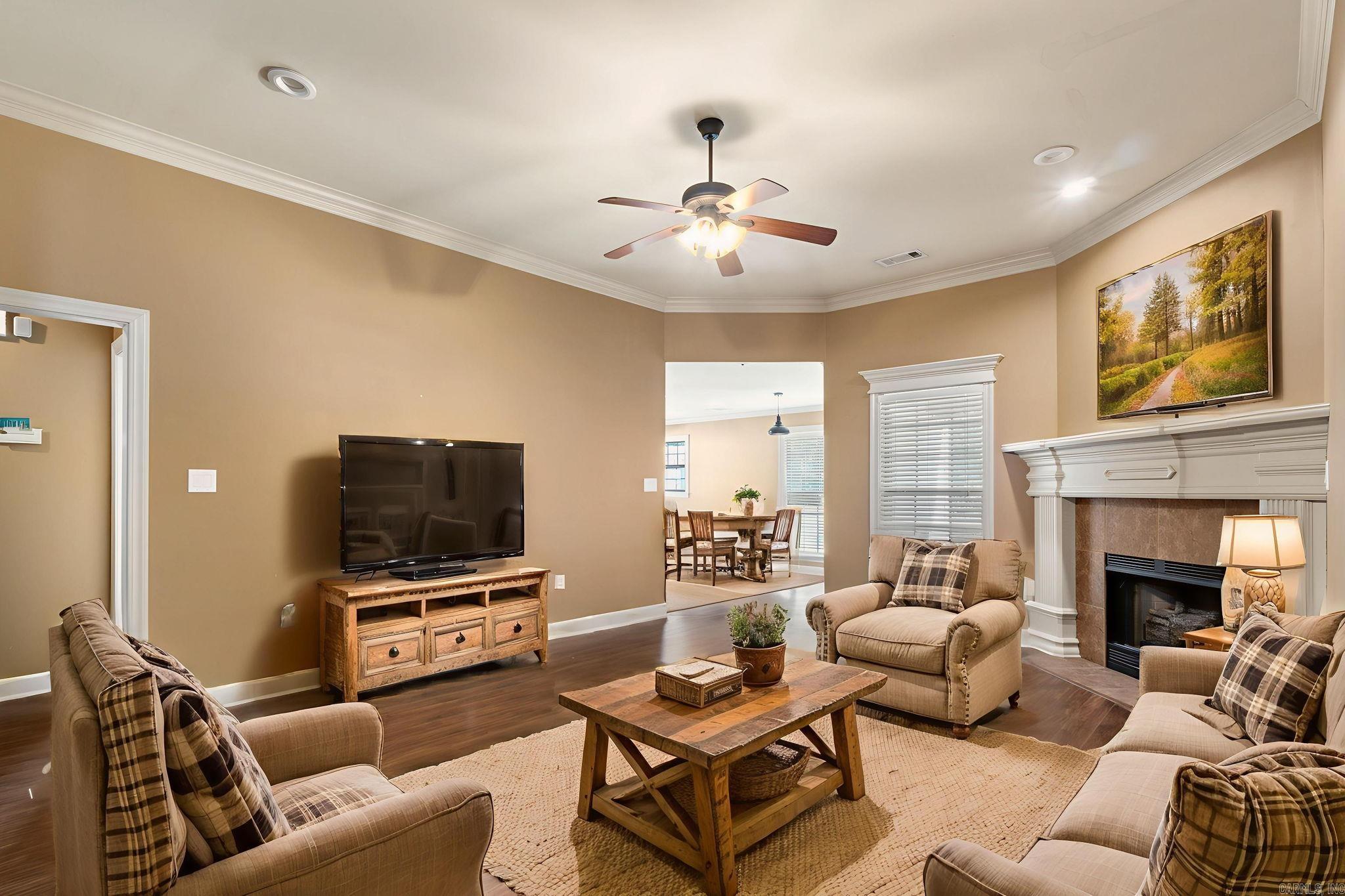 CRYSTALWOOD - Residential