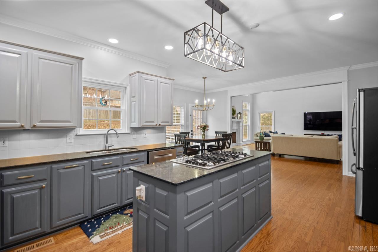 ST CHARLES ADDN - Residential