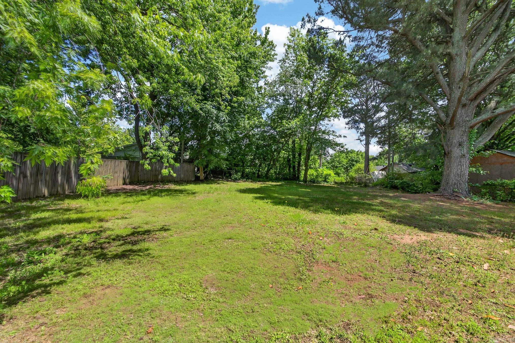 MEADOWLARK - Residential