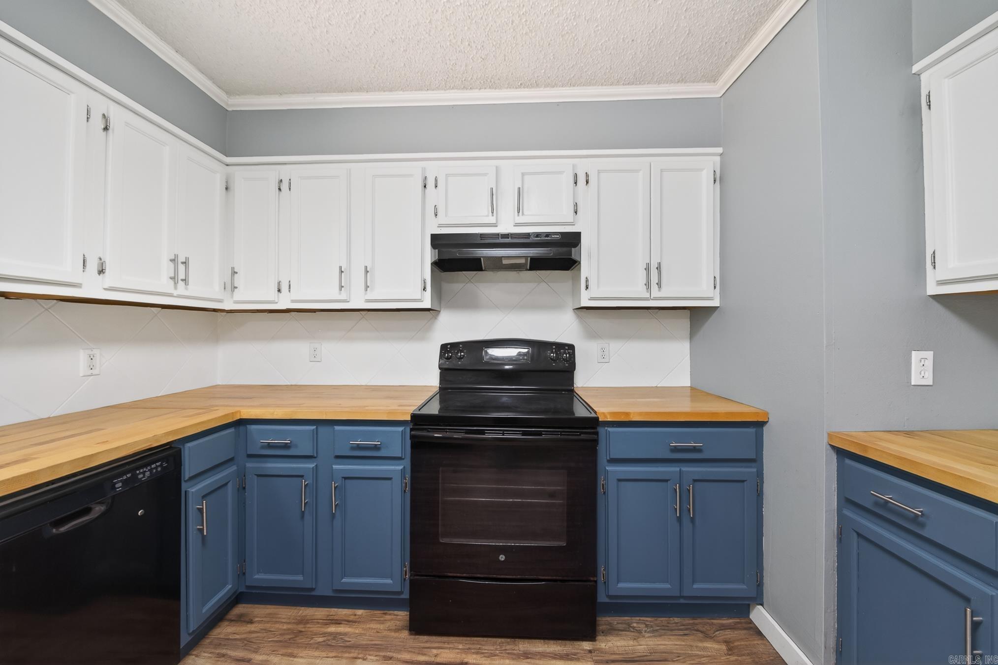 MEADOWLARK - Residential