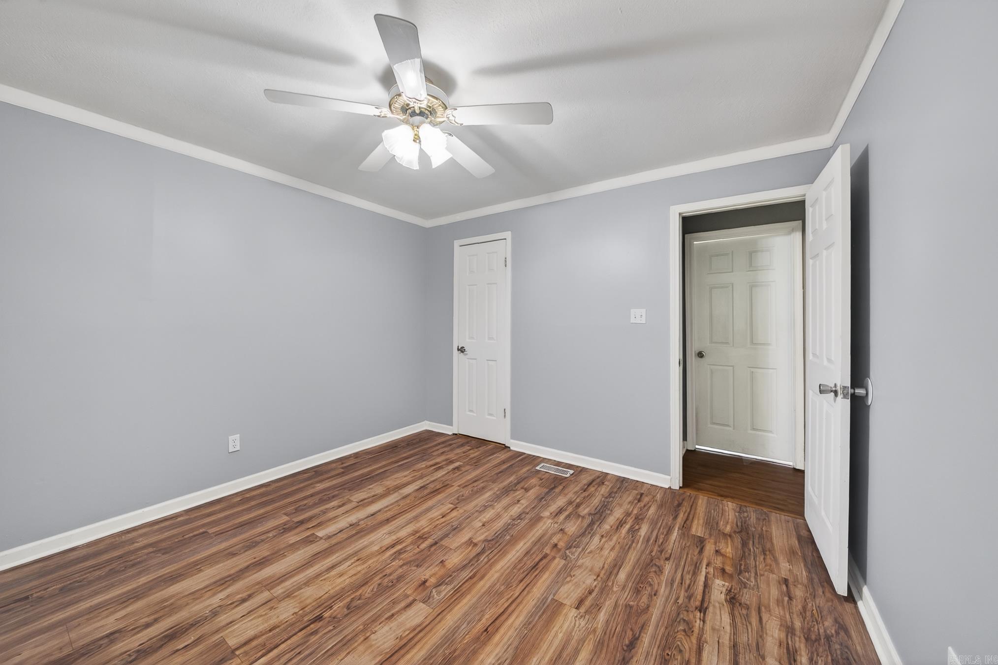 MEADOWLARK - Residential