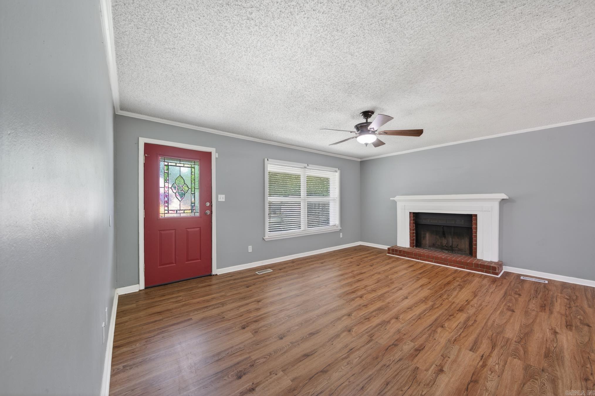 MEADOWLARK - Residential