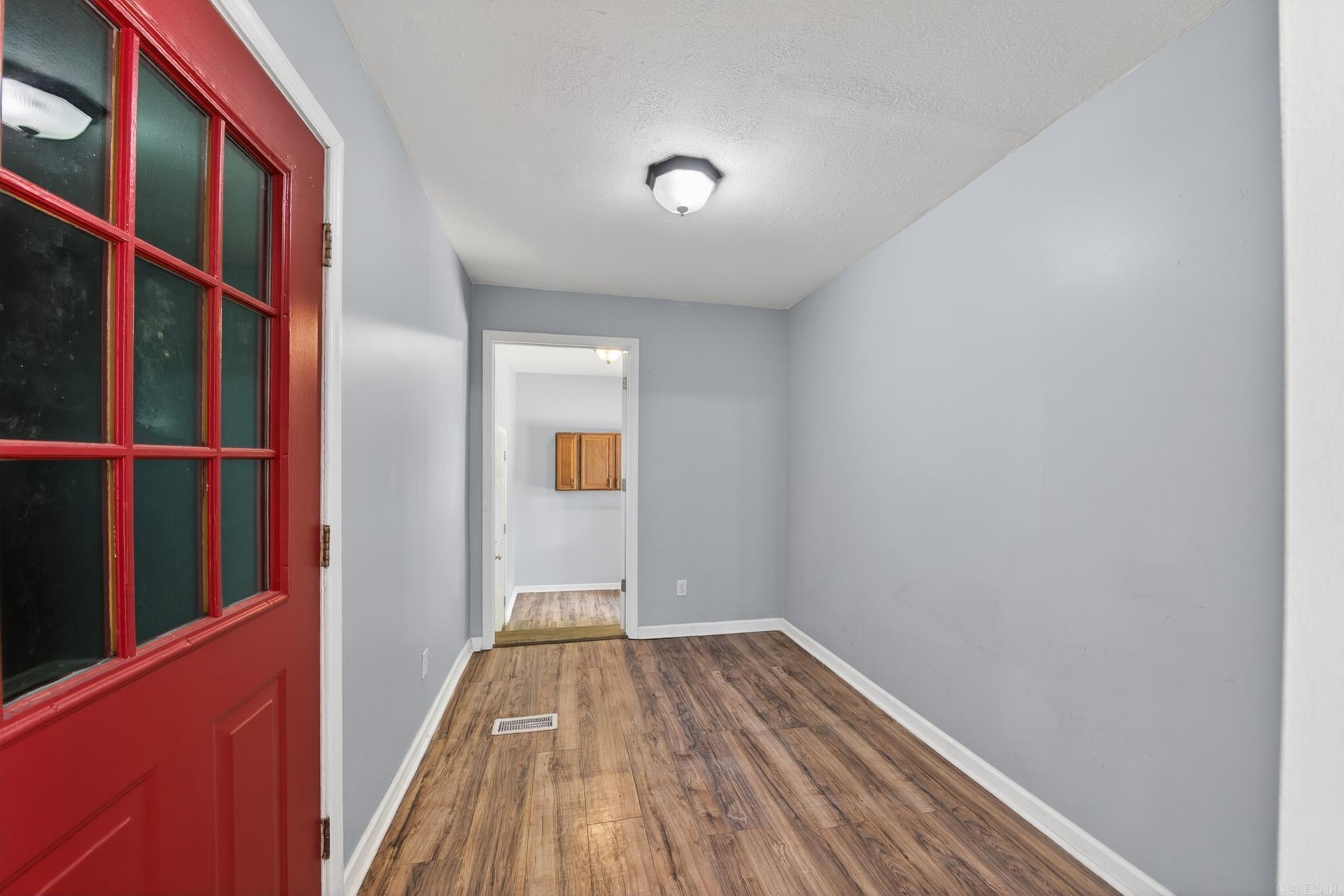 MEADOWLARK - Residential