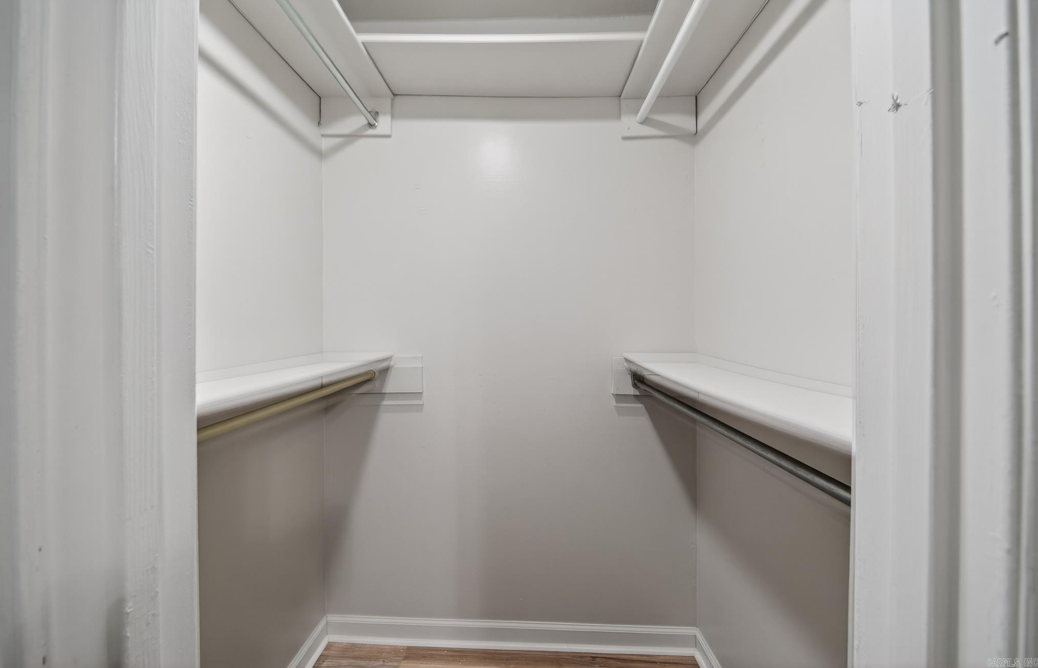 MEADOWLARK - Residential