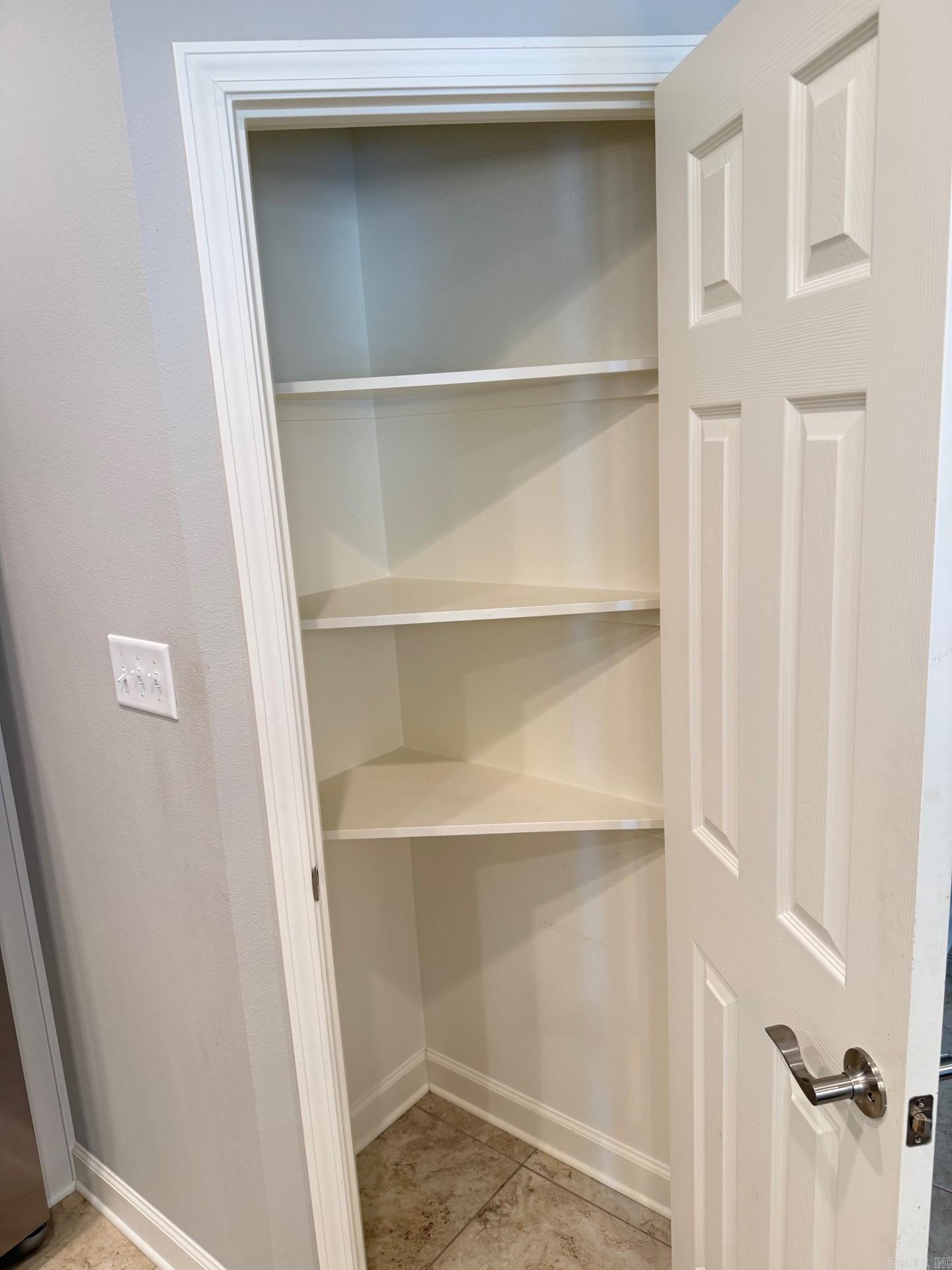 MOUNTAIN TERRACE ESTATES TOWNHOM - Residential