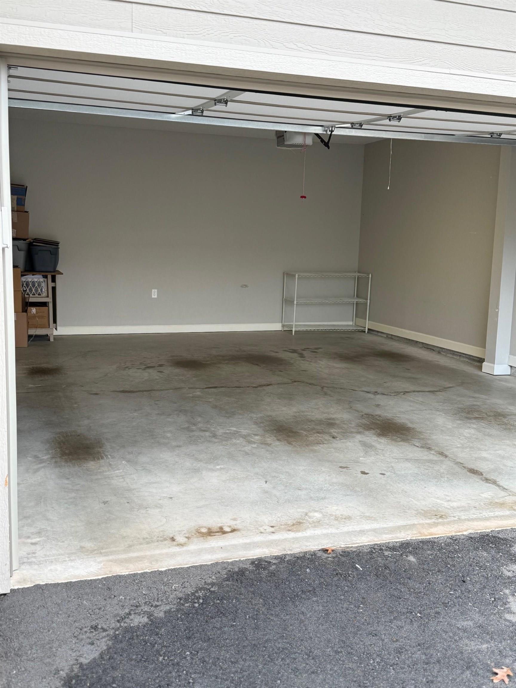 MOUNTAIN TERRACE ESTATES TOWNHOM - Residential