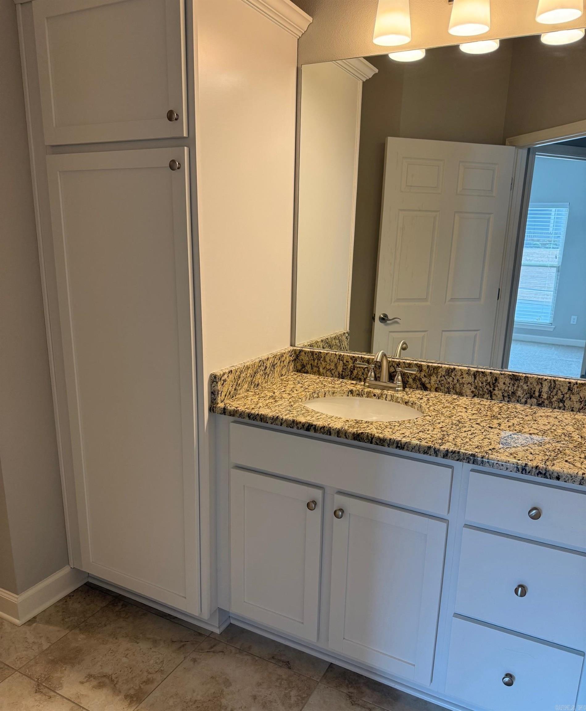 MOUNTAIN TERRACE ESTATES TOWNHOM - Residential