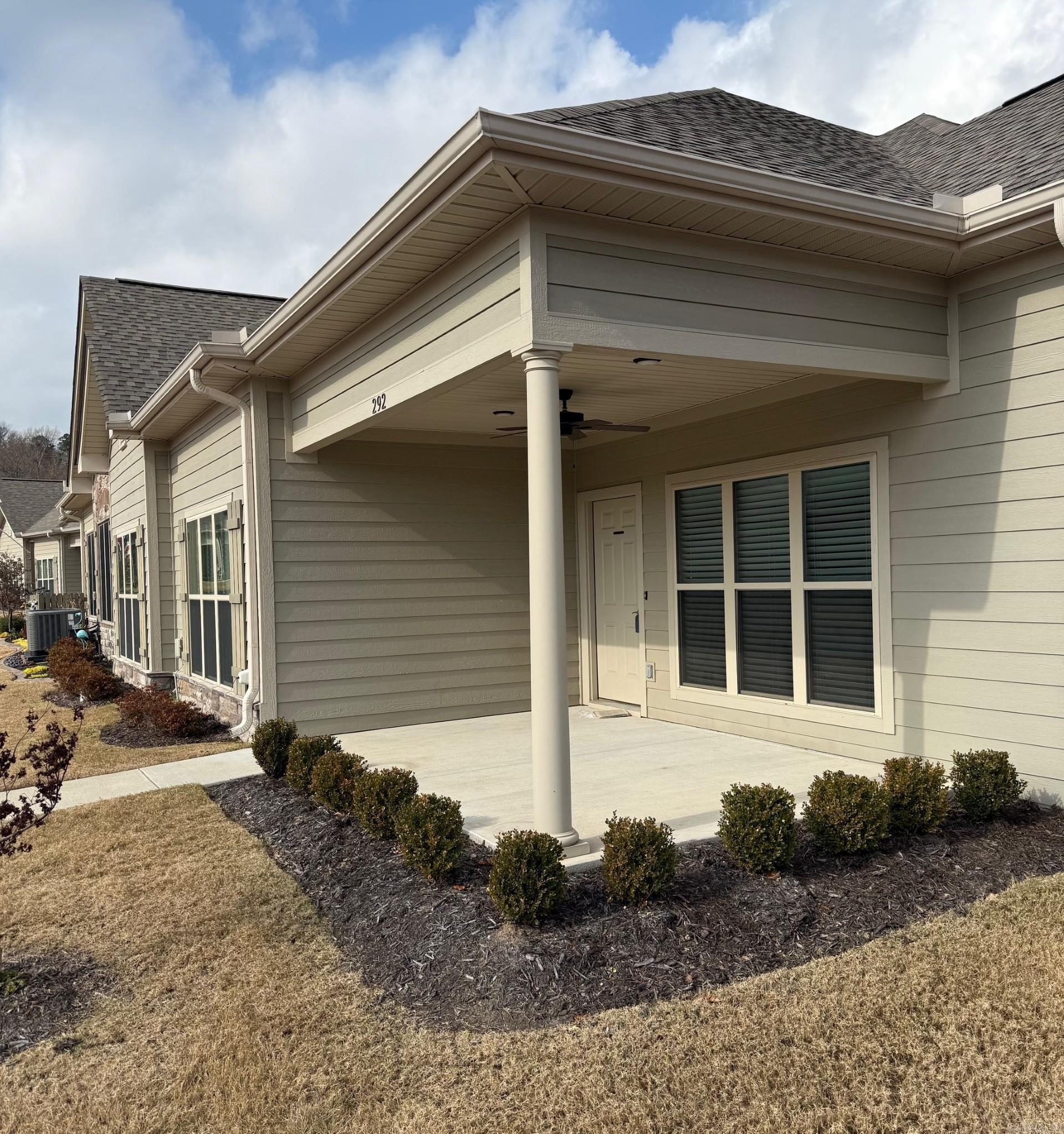 MOUNTAIN TERRACE ESTATES TOWNHOM - Residential