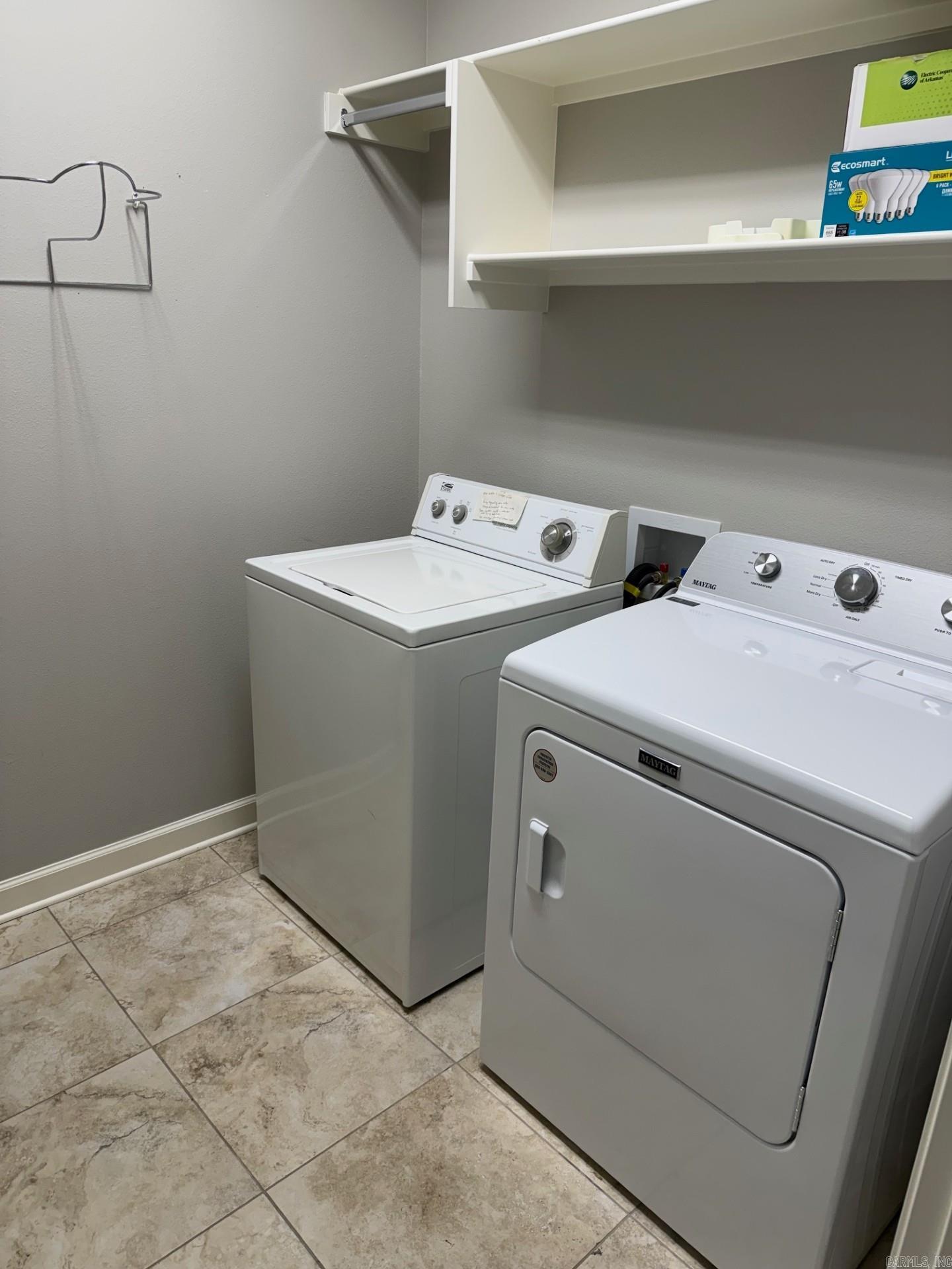 MOUNTAIN TERRACE ESTATES TOWNHOM - Residential