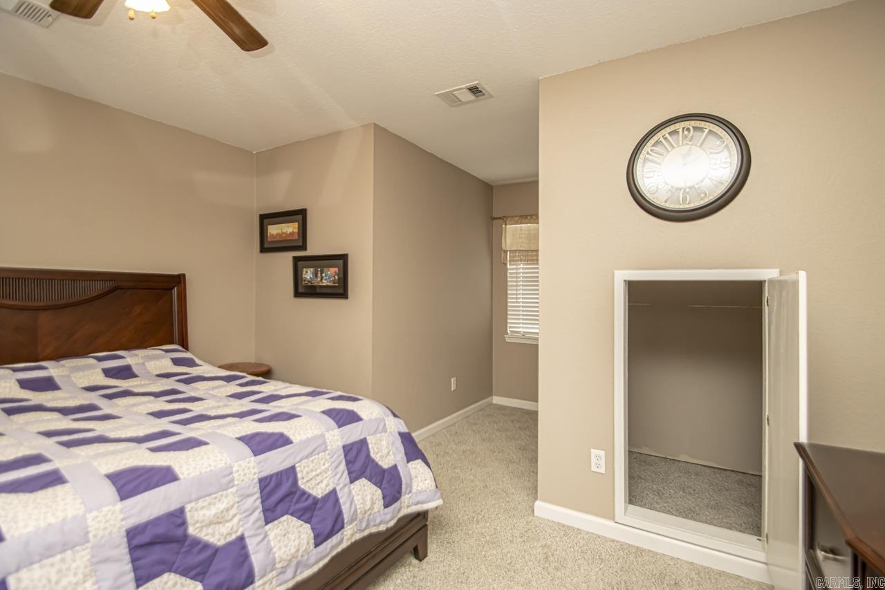 SUNSET MEADOWS - Residential