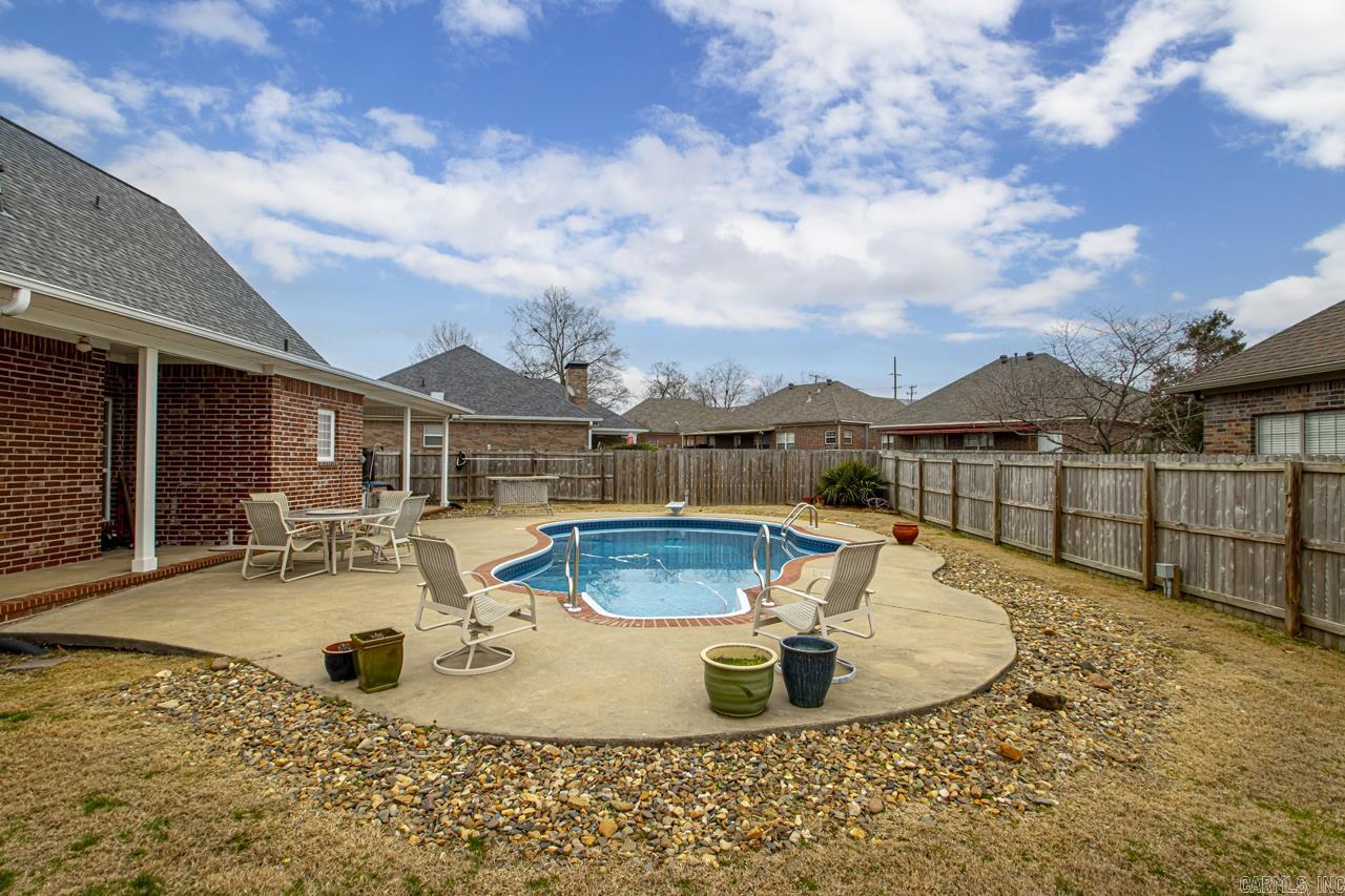 SUNSET MEADOWS - Residential