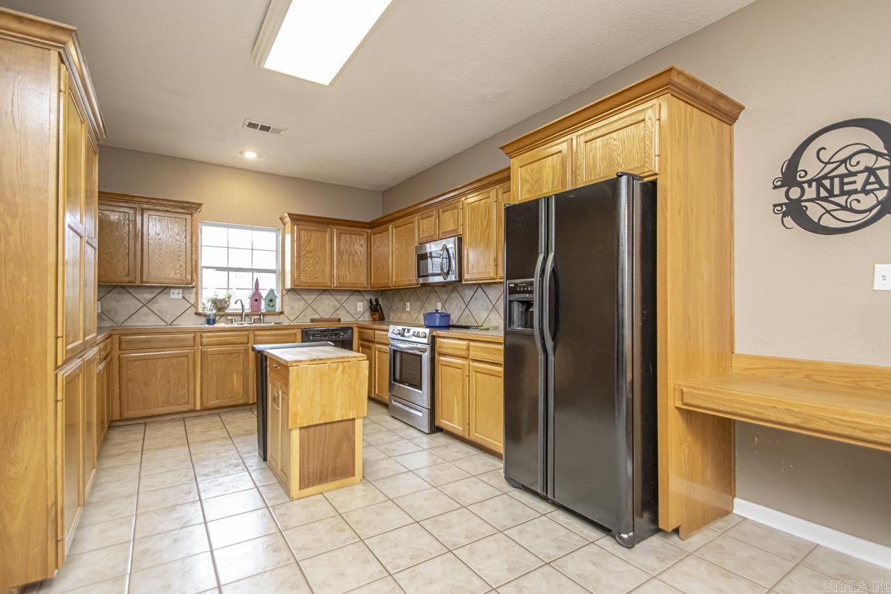 SUNSET MEADOWS - Residential