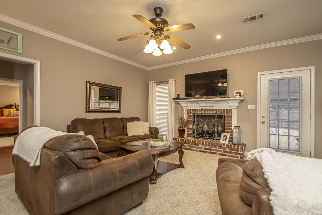 SUNSET MEADOWS - Residential