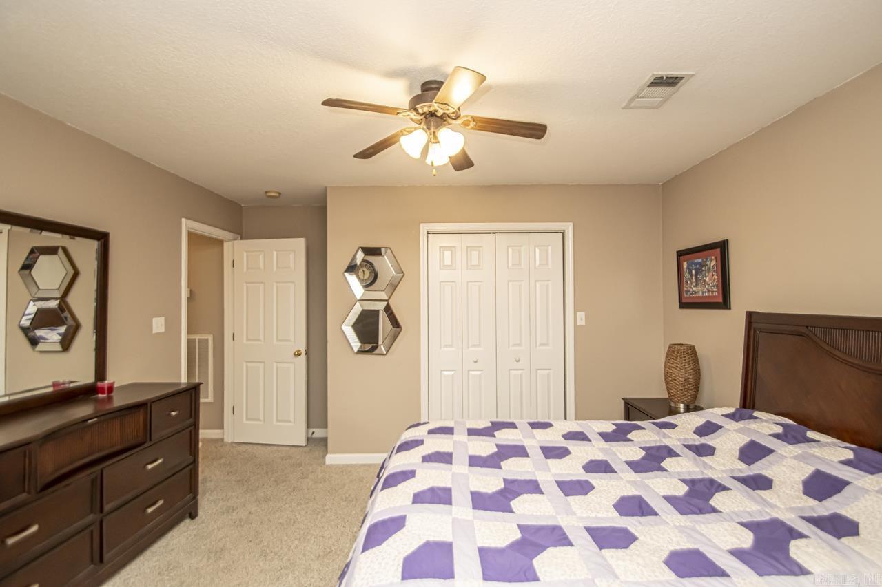 SUNSET MEADOWS - Residential