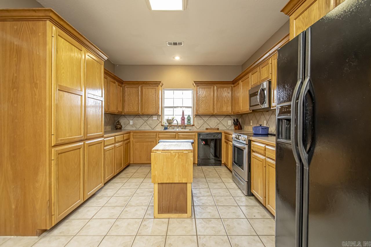 SUNSET MEADOWS - Residential