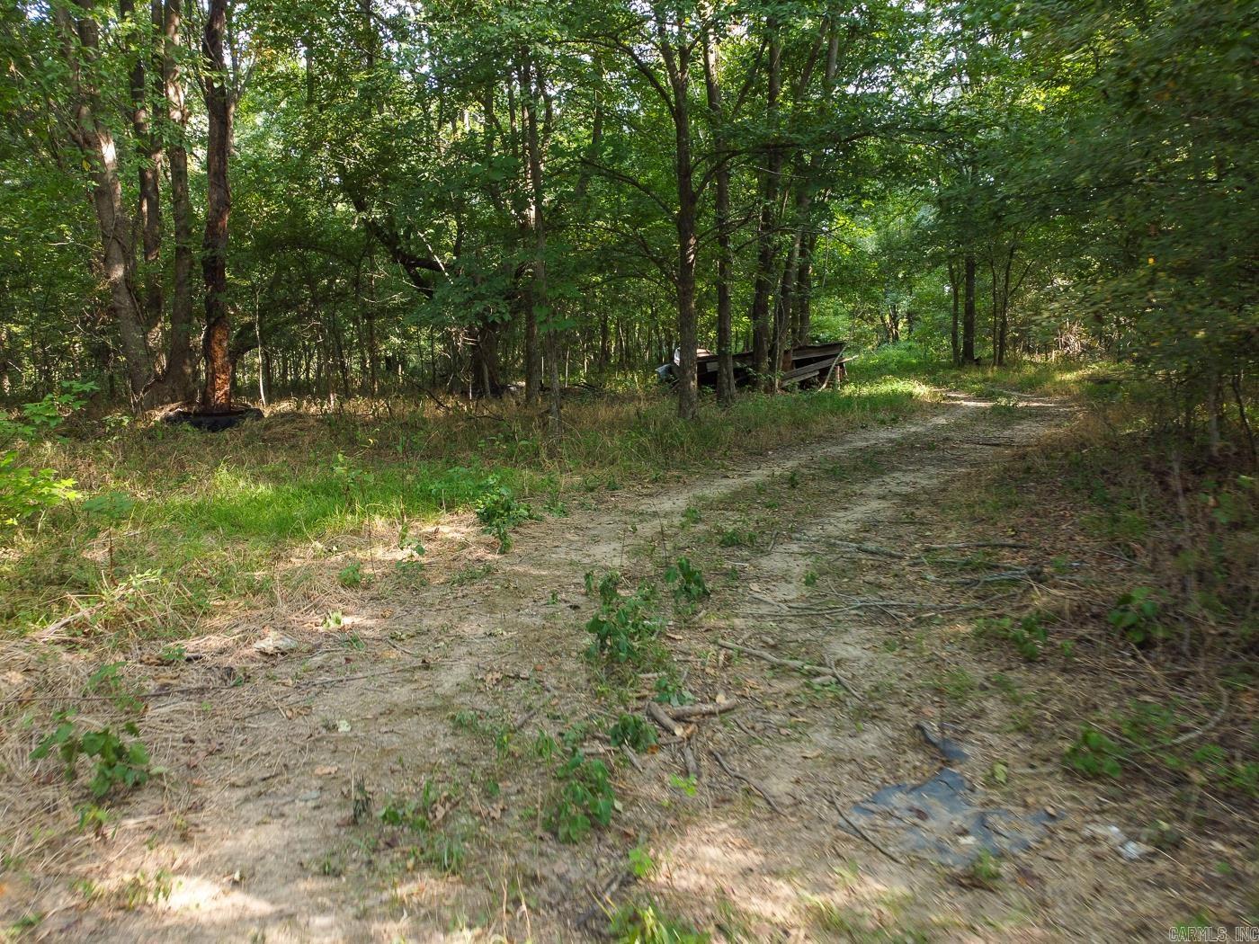 Metes & Bounds - Land