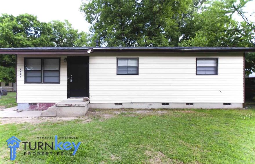 3BR/1BA recently renovated Fourche Dam home for rent! Cute an cozy, available now!