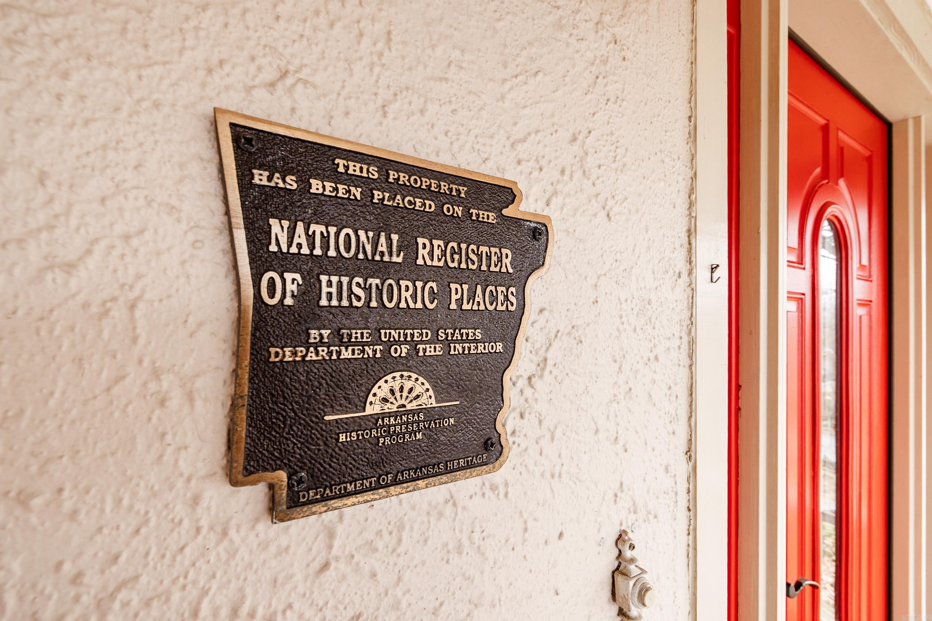 PULASKI HEIGHTS - Residential