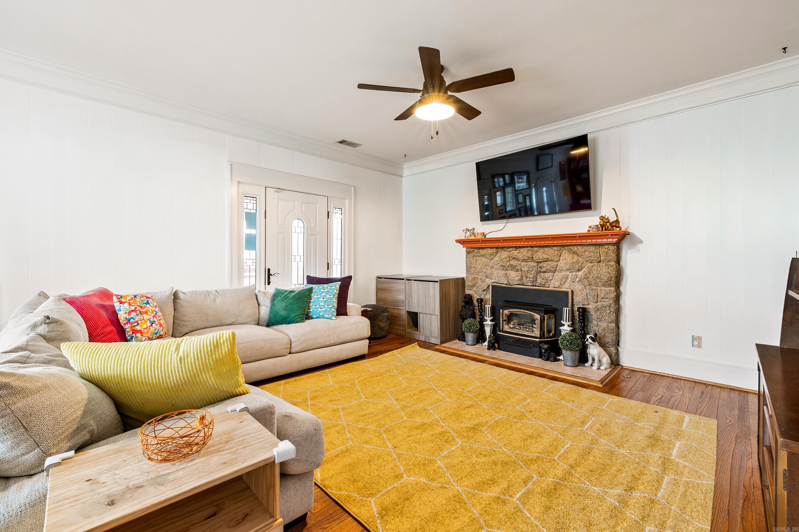 PULASKI HEIGHTS - Residential