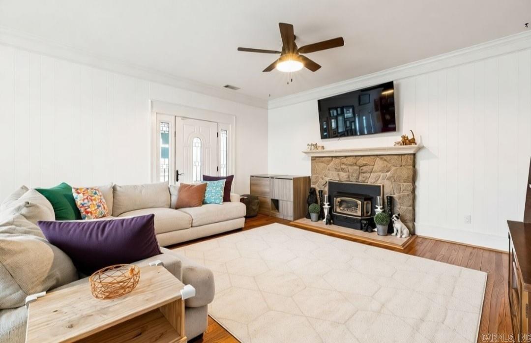 PULASKI HEIGHTS - Residential