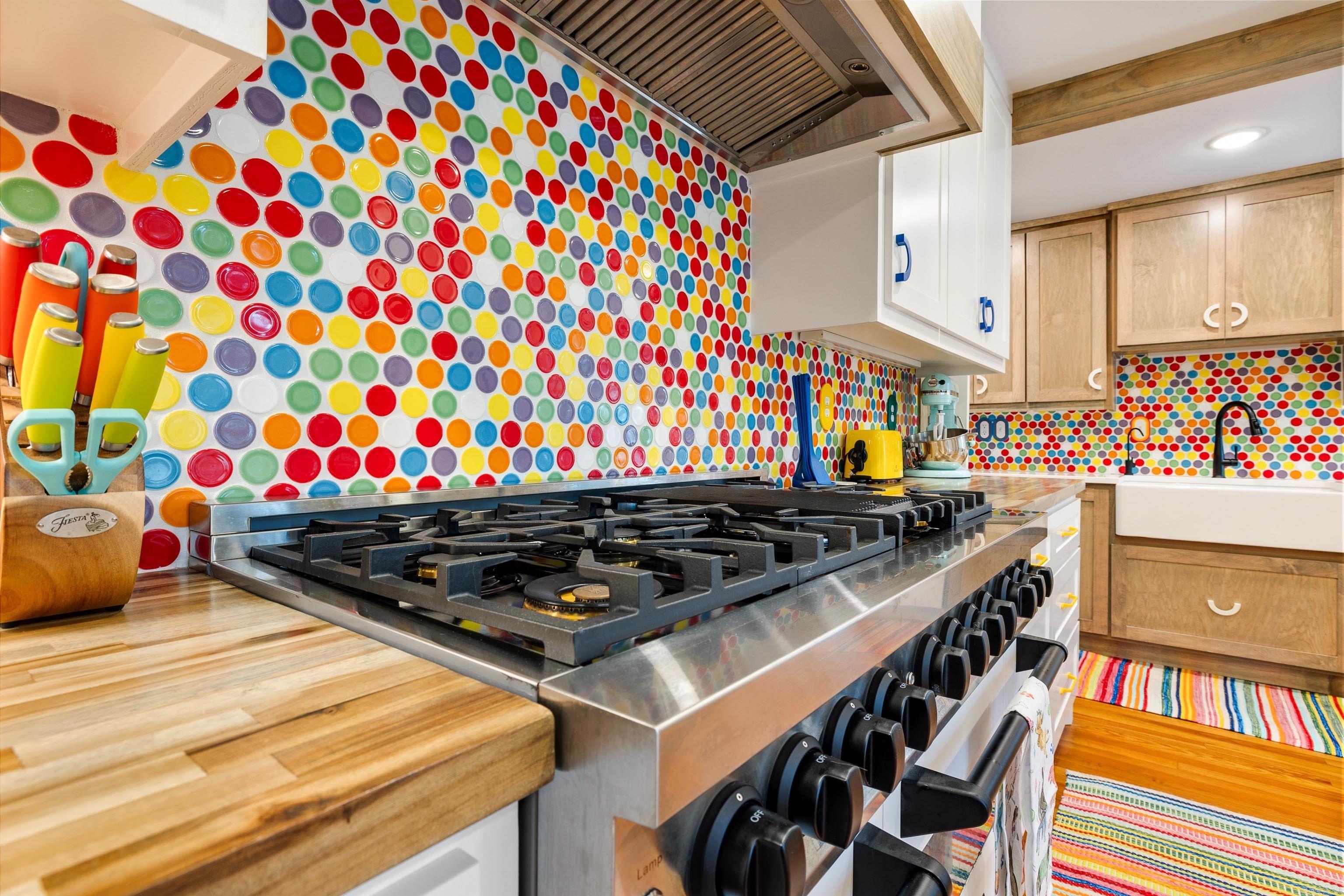 PULASKI HEIGHTS - Residential