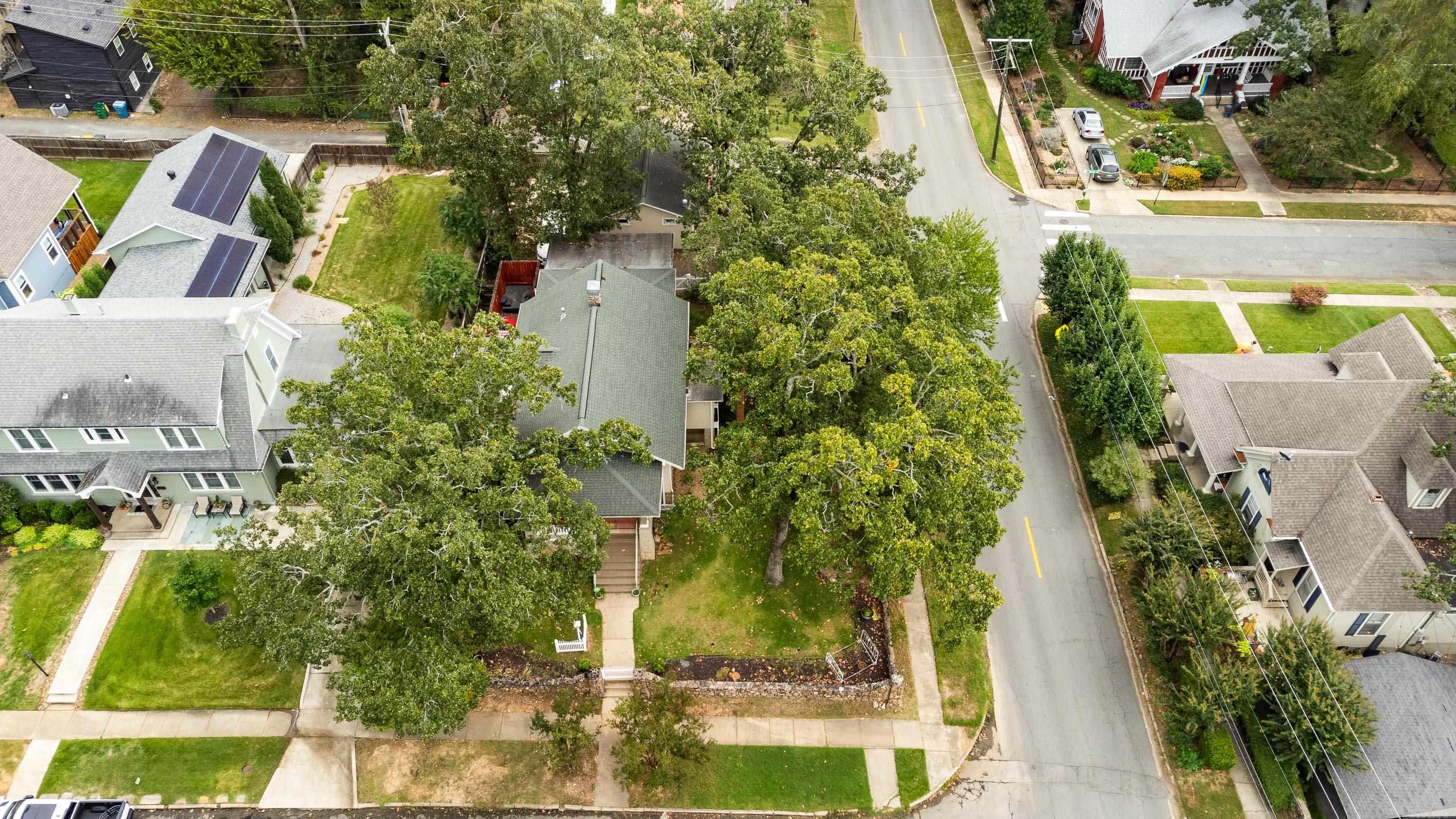 PULASKI HEIGHTS - Residential