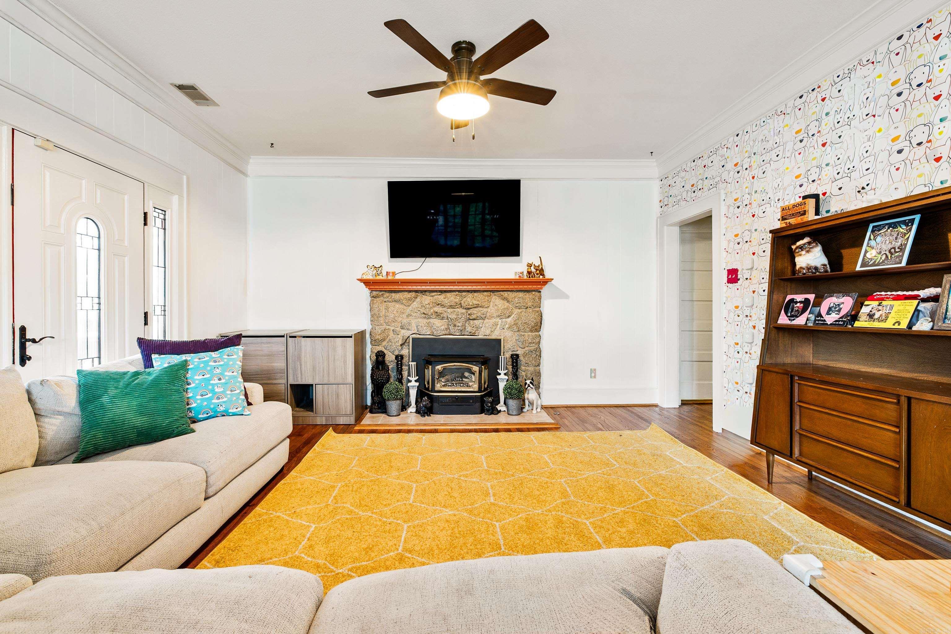 PULASKI HEIGHTS - Residential