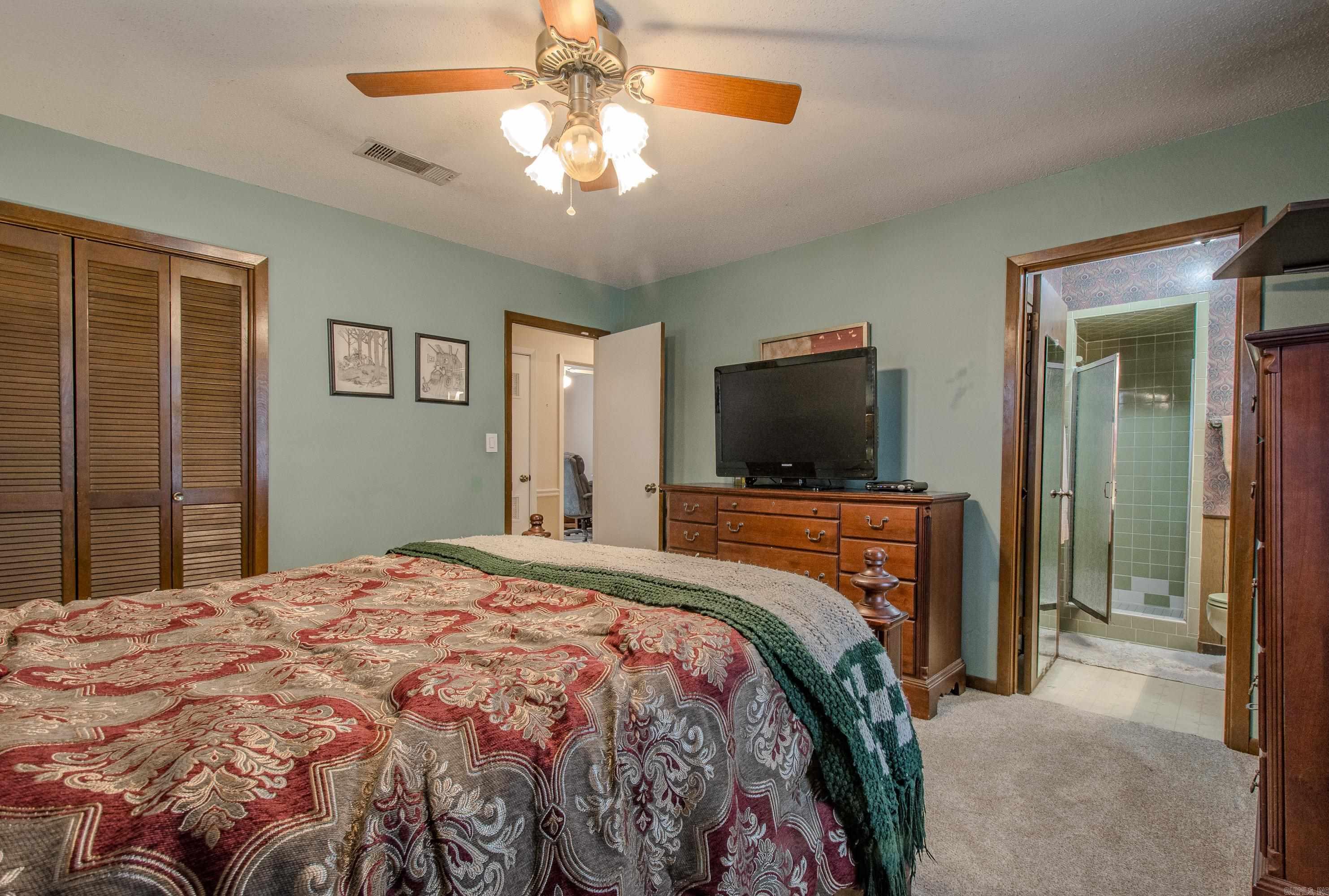 VALLEY VIEW - Residential