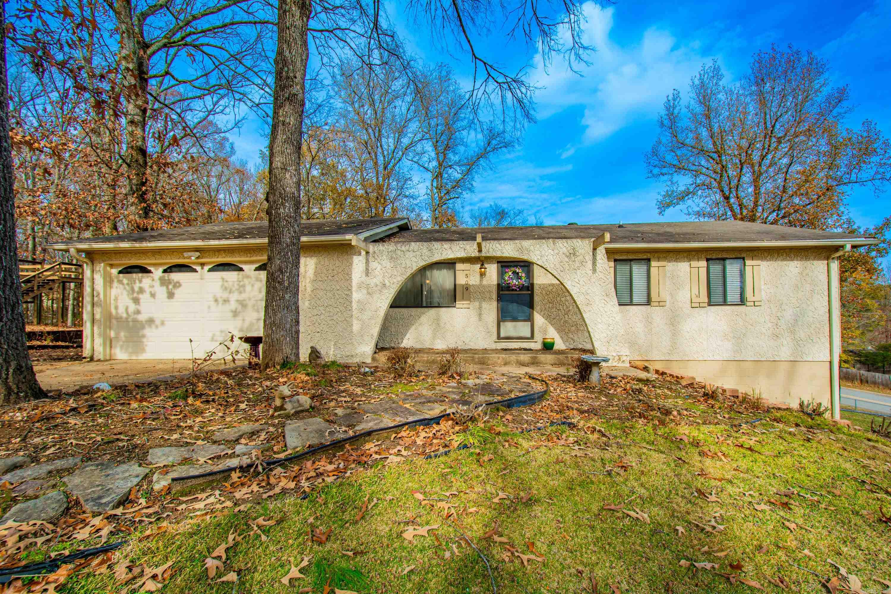 VALLEY VIEW - Residential