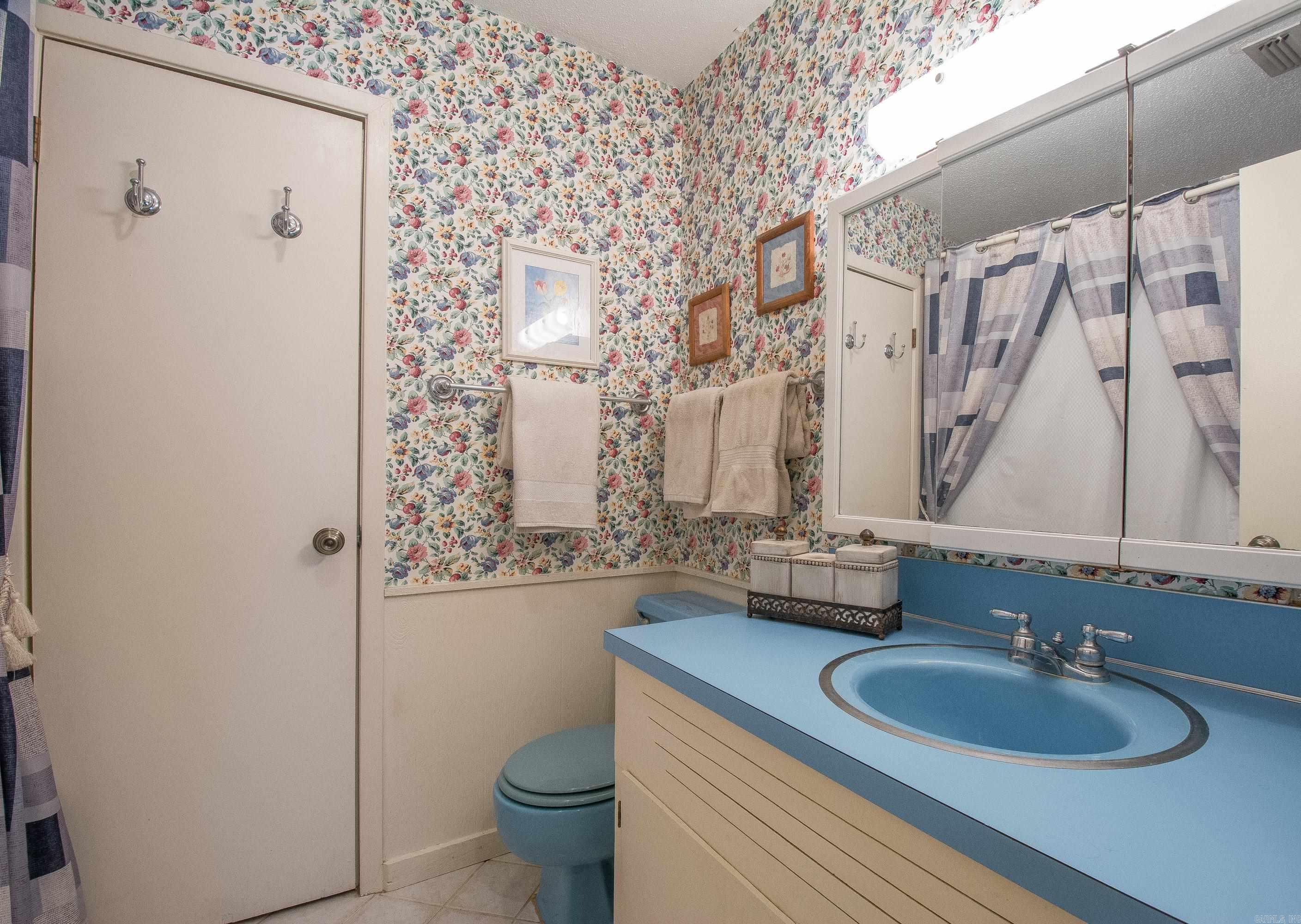 VALLEY VIEW - Residential