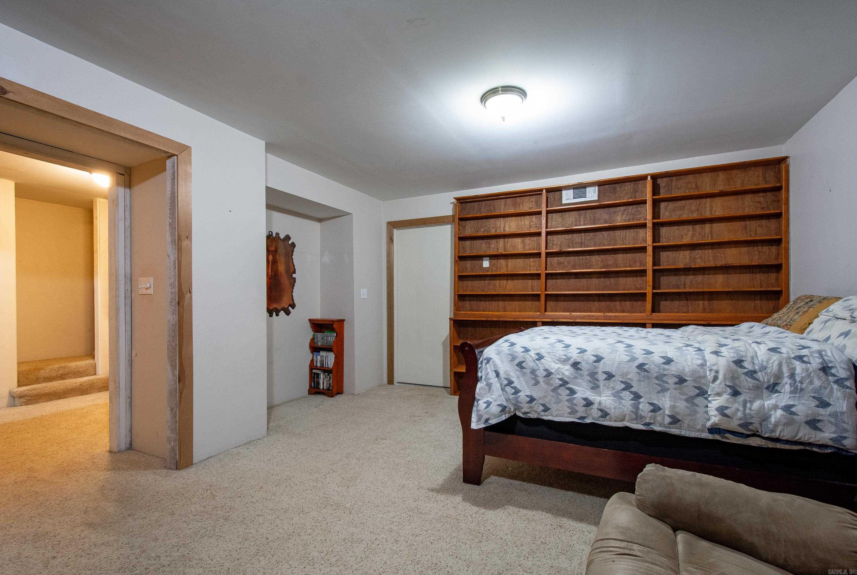 VALLEY VIEW - Residential