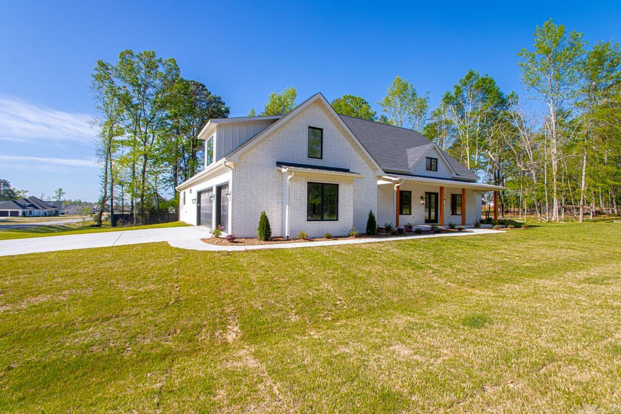 SUNGATE SUBDIVISION - Residential