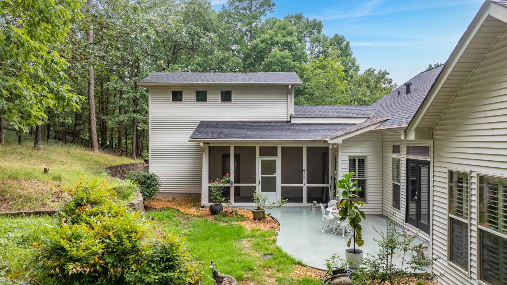 PEBBLE BEACH WOODS ADDN - Residential