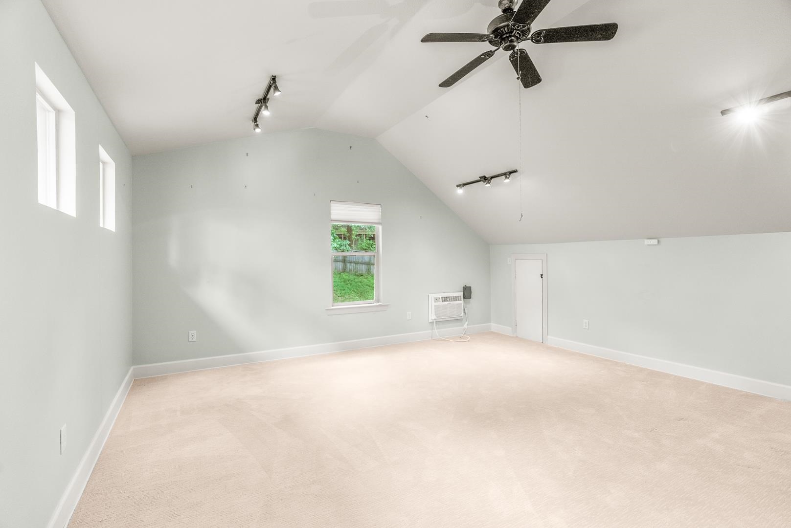 PEBBLE BEACH WOODS ADDN - Residential