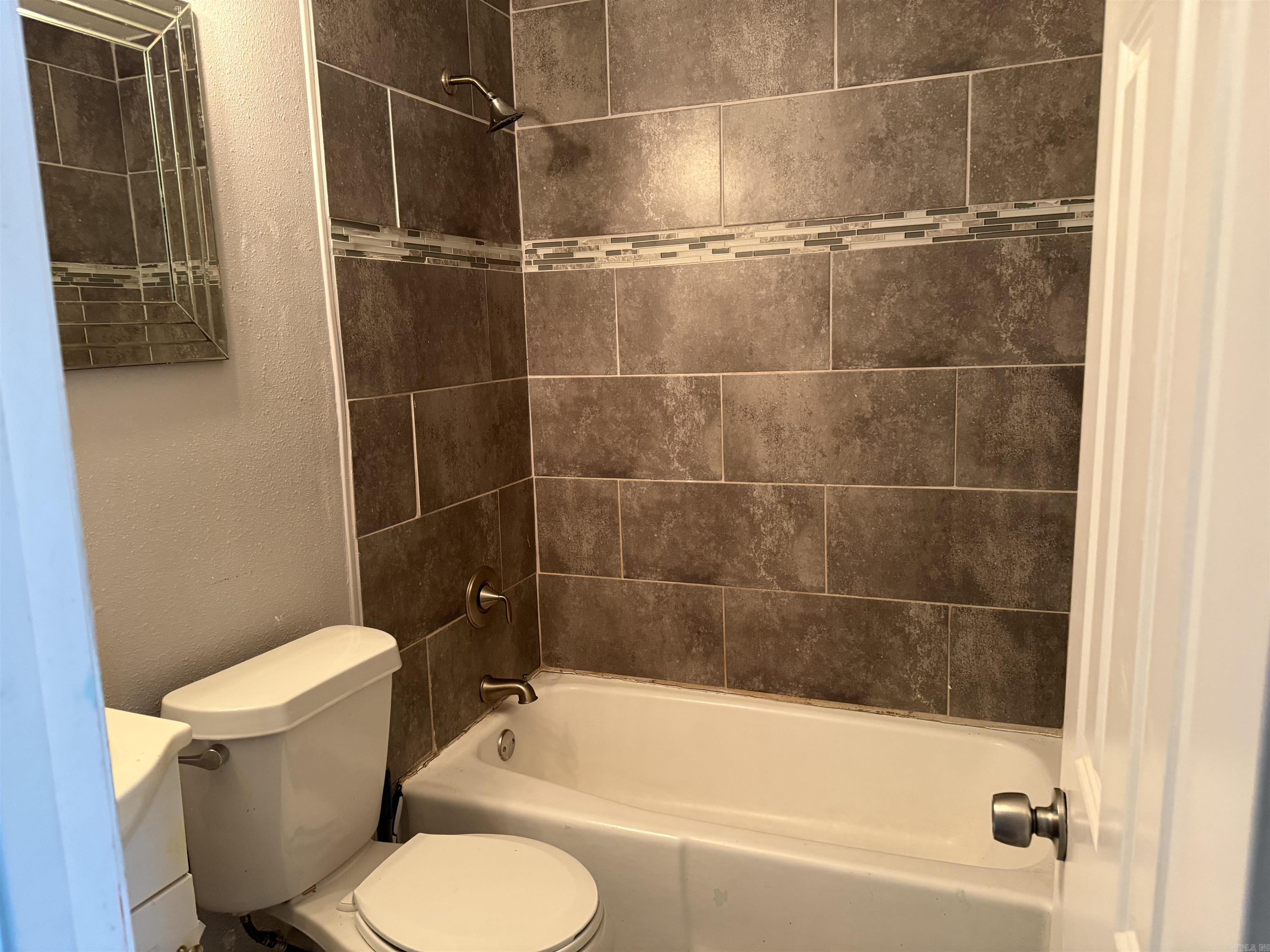 CLOVER HILL PLACE - Residential