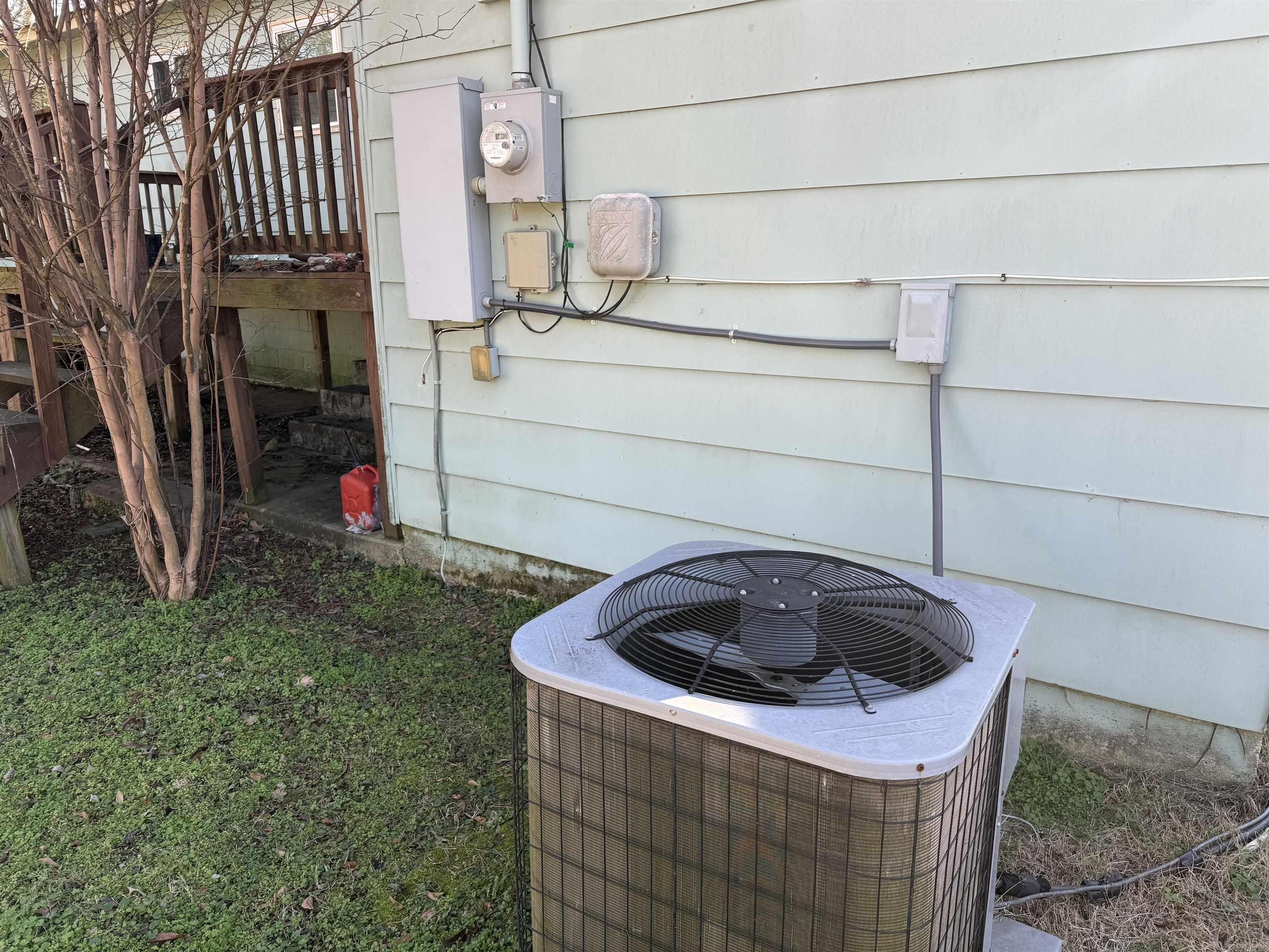 CLOVER HILL PLACE - Residential