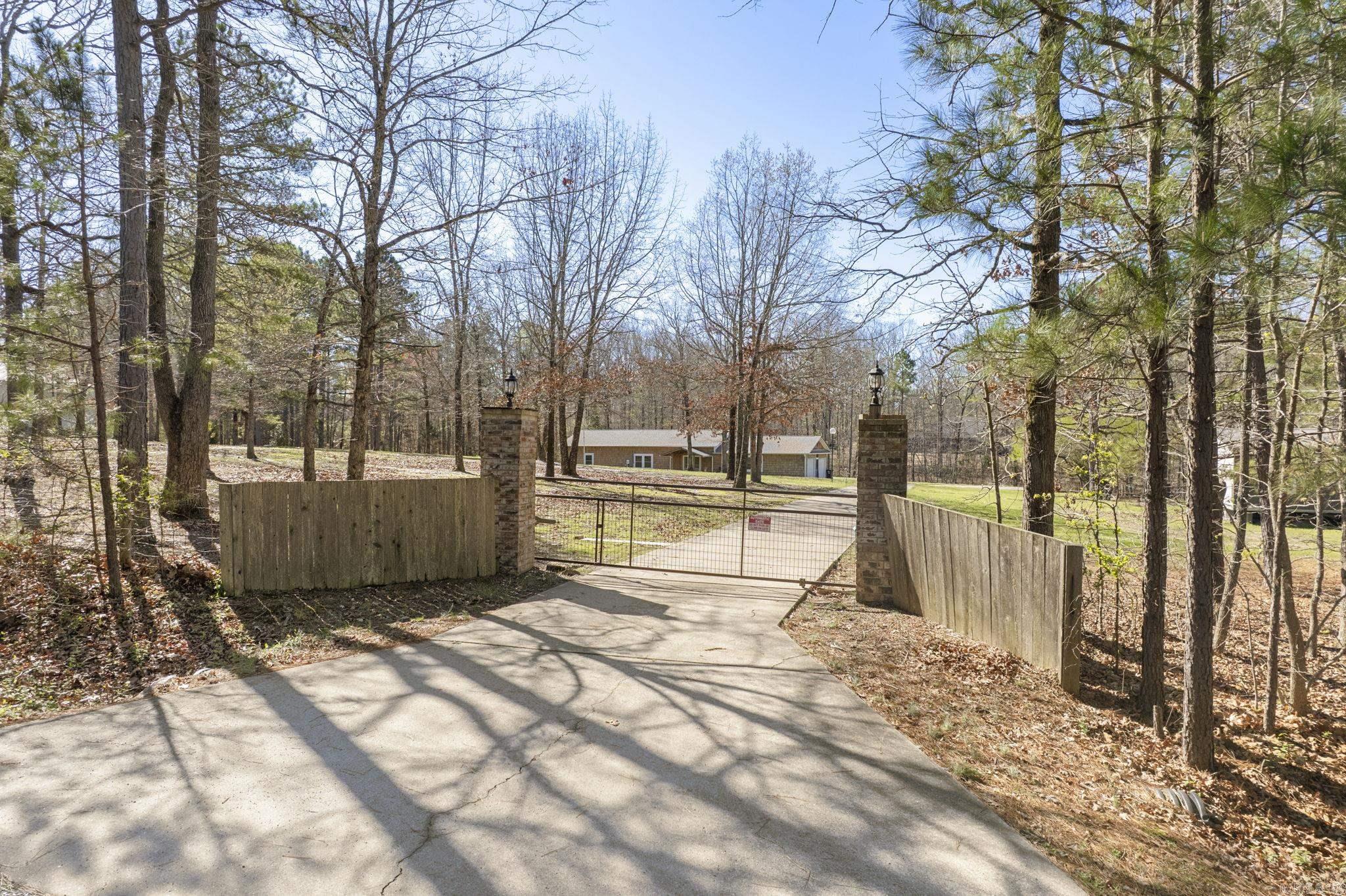 Pinewood Estates - Residential