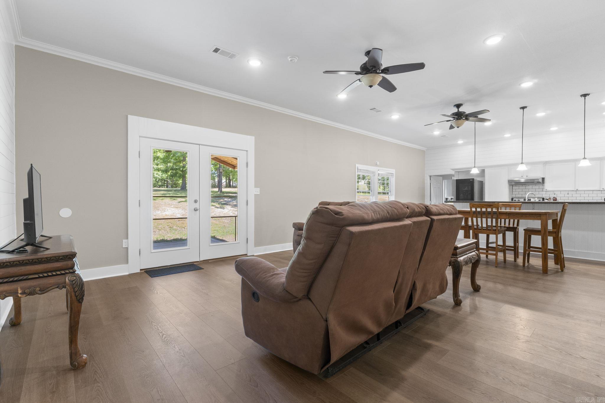 Pinewood Estates - Residential