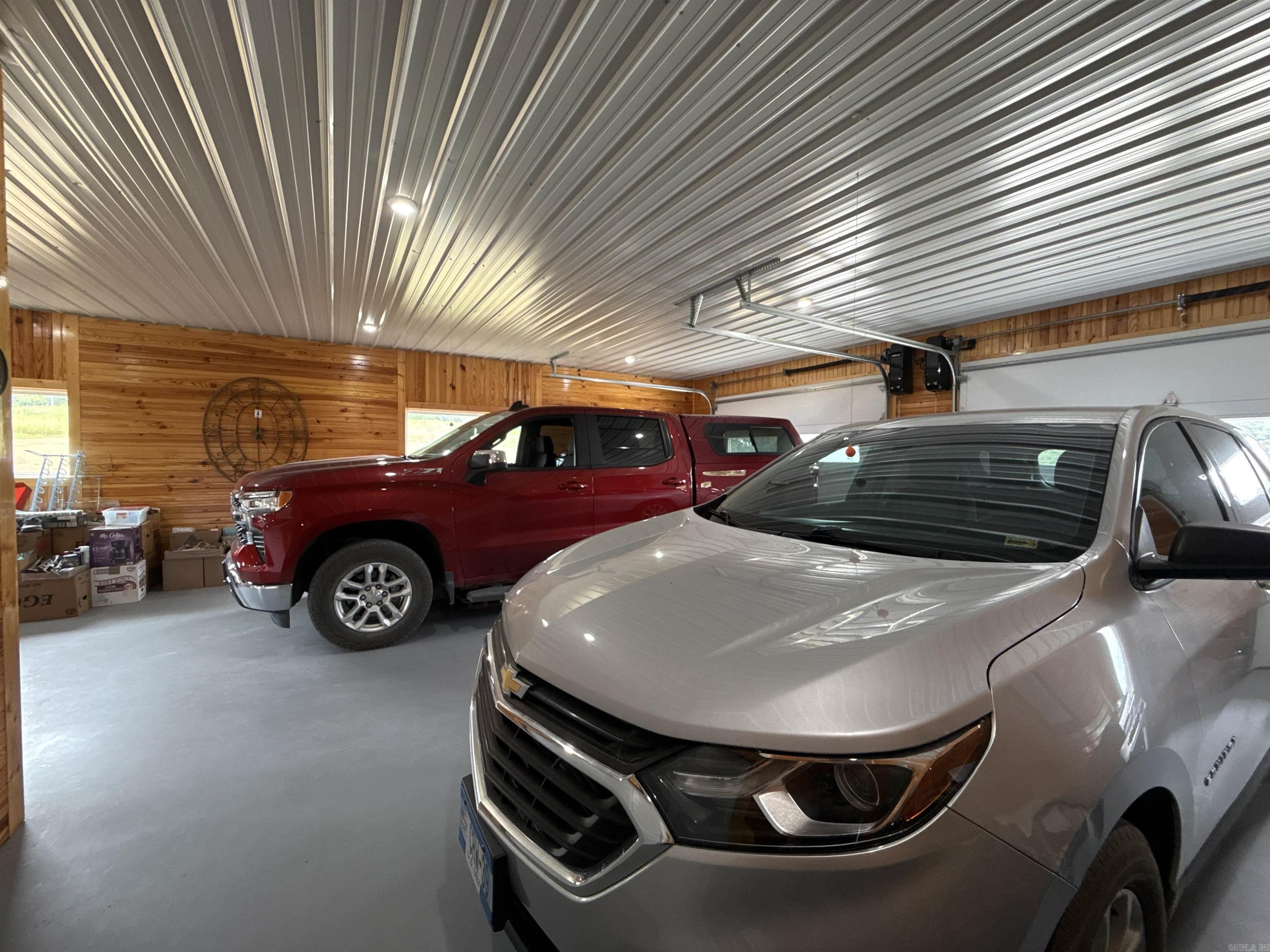 RIVERSIDE RIDGE ESTATES - Residential